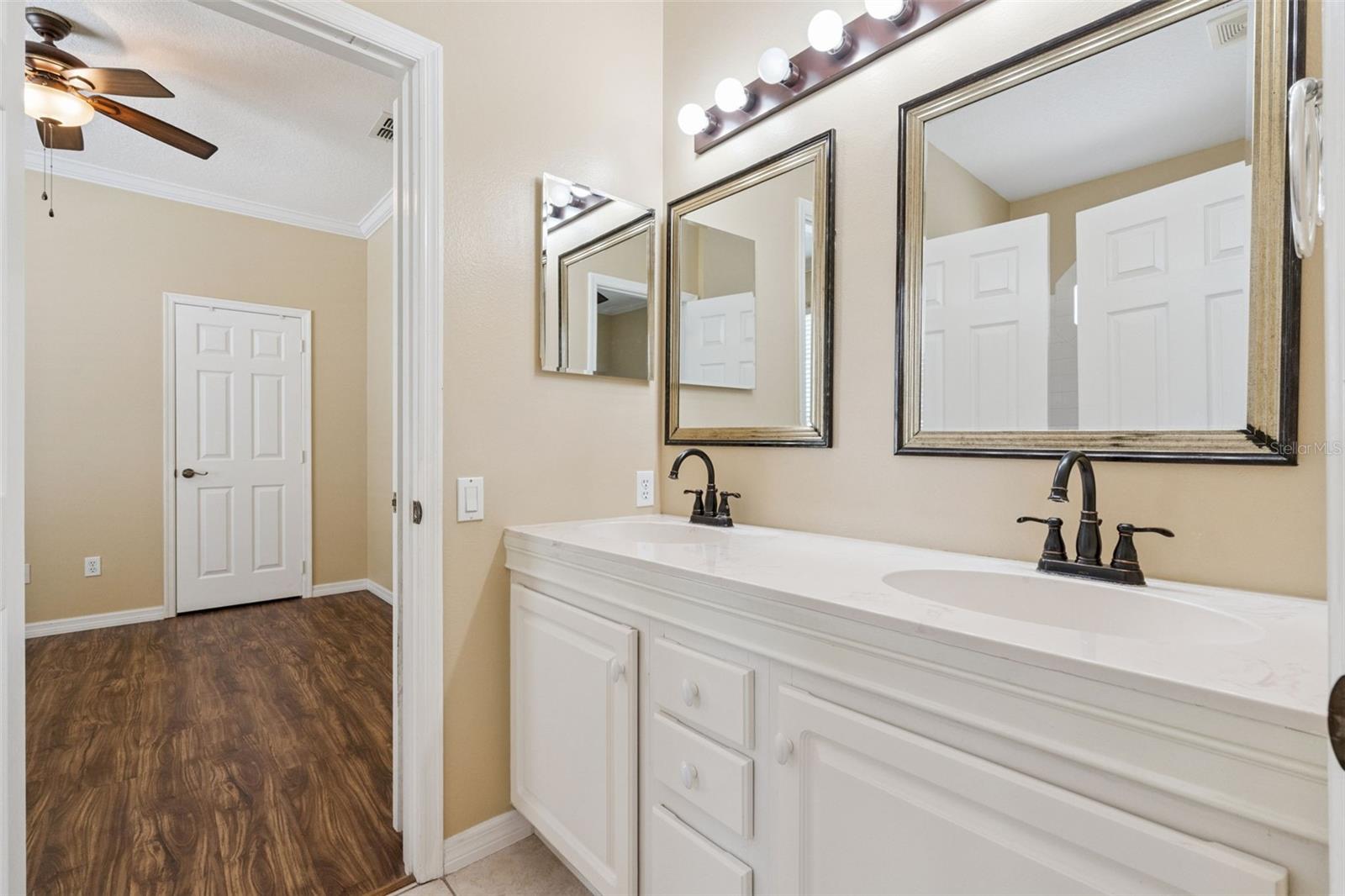 13429 FALCON POINTE DR, ORLANDO, FL, 32837