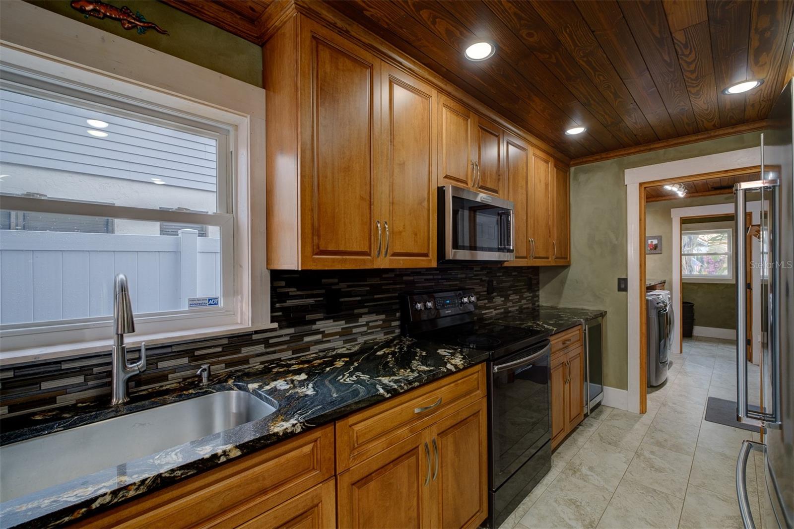 2690 TEMPLE ST, SARASOTA, FL, 34239