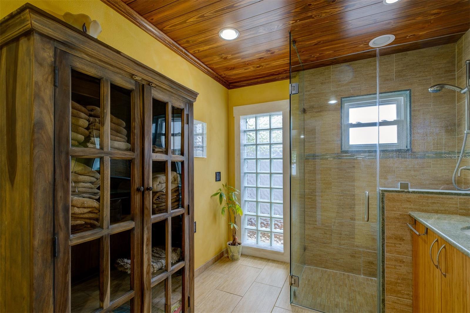 2690 TEMPLE ST, SARASOTA, FL, 34239