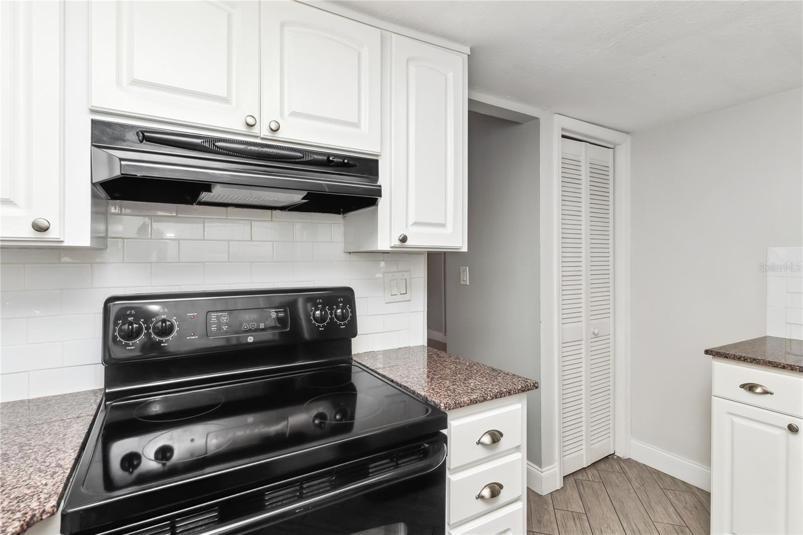 4609 W NORTH B ST #111, TAMPA, FL, 33609