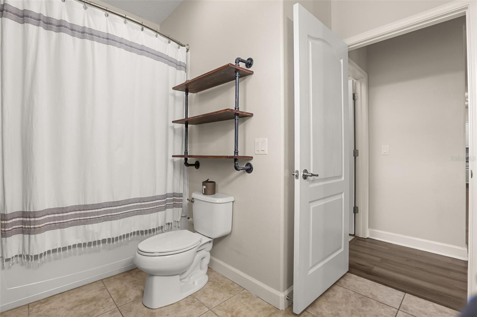 34004 ALAMEDA DR, SORRENTO, FL, 32776