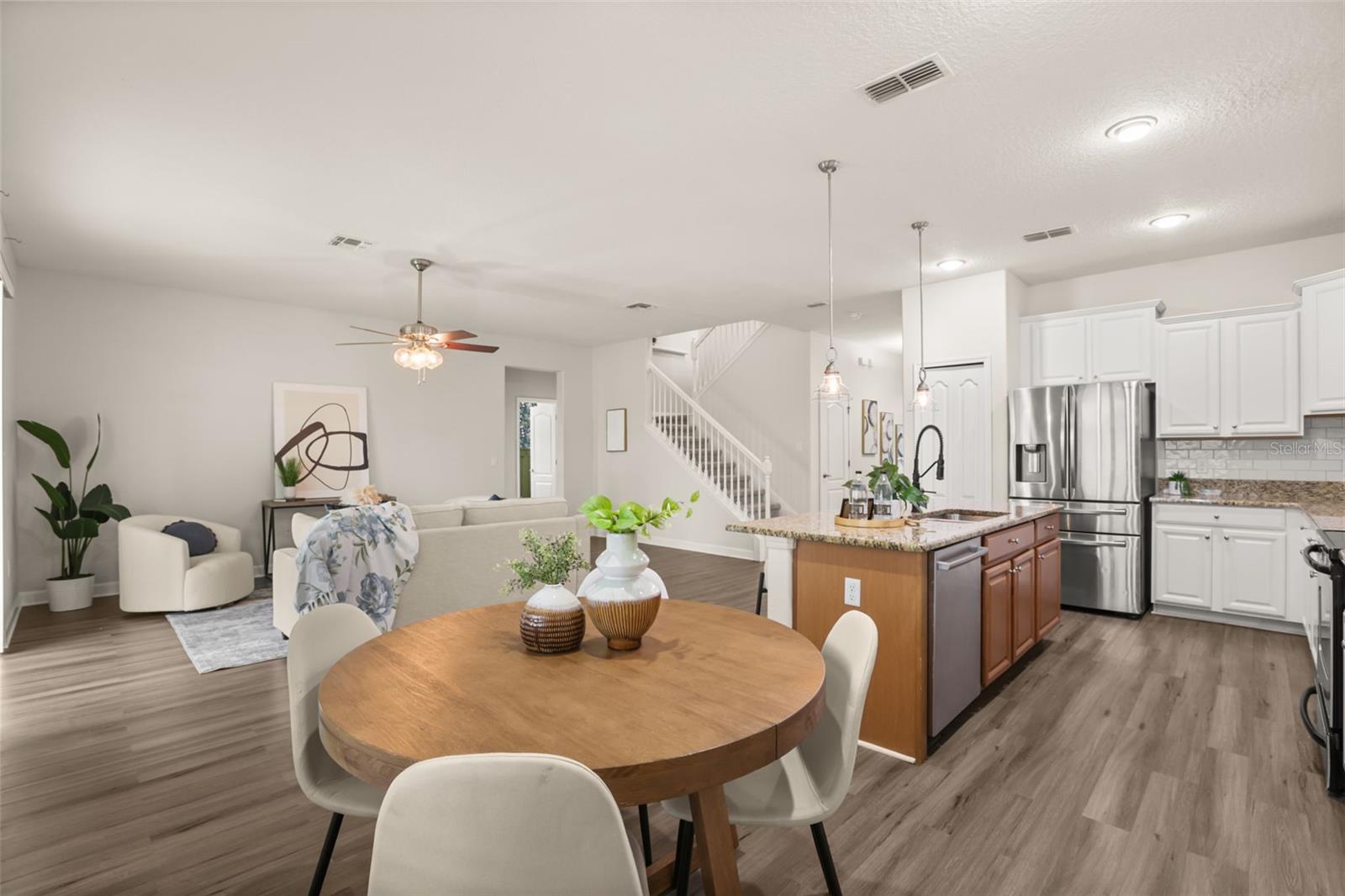 34004 ALAMEDA DR, SORRENTO, FL, 32776