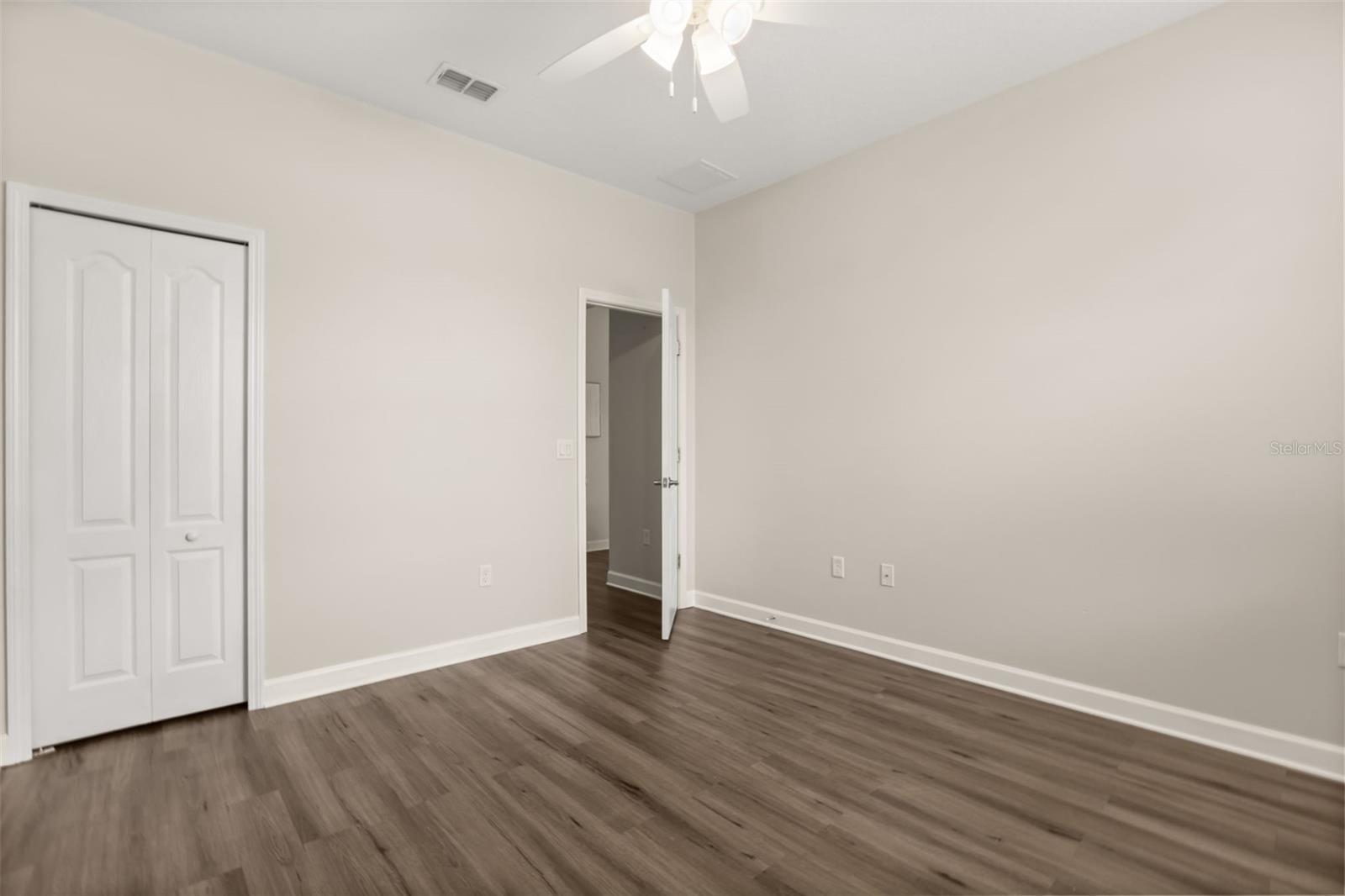 34004 ALAMEDA DR, SORRENTO, FL, 32776