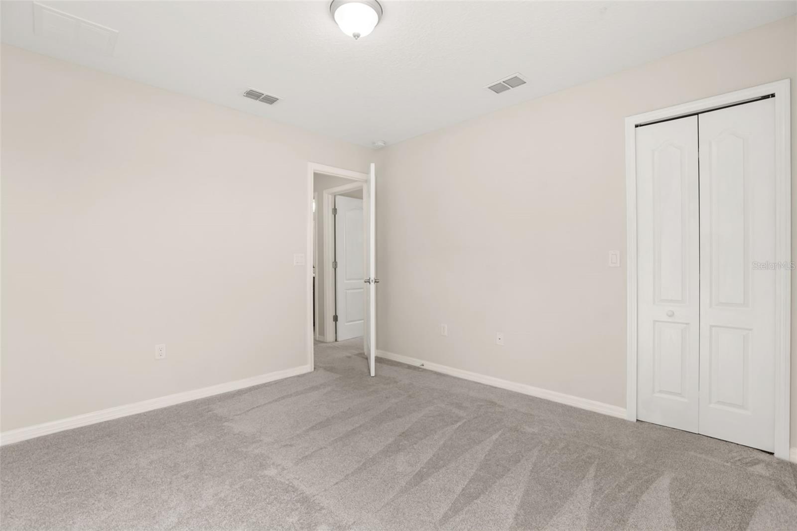 34004 ALAMEDA DR, SORRENTO, FL, 32776