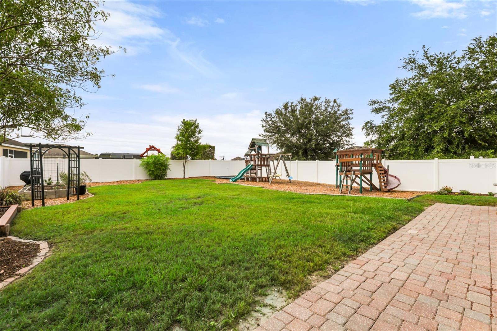 34004 ALAMEDA DR, SORRENTO, FL, 32776