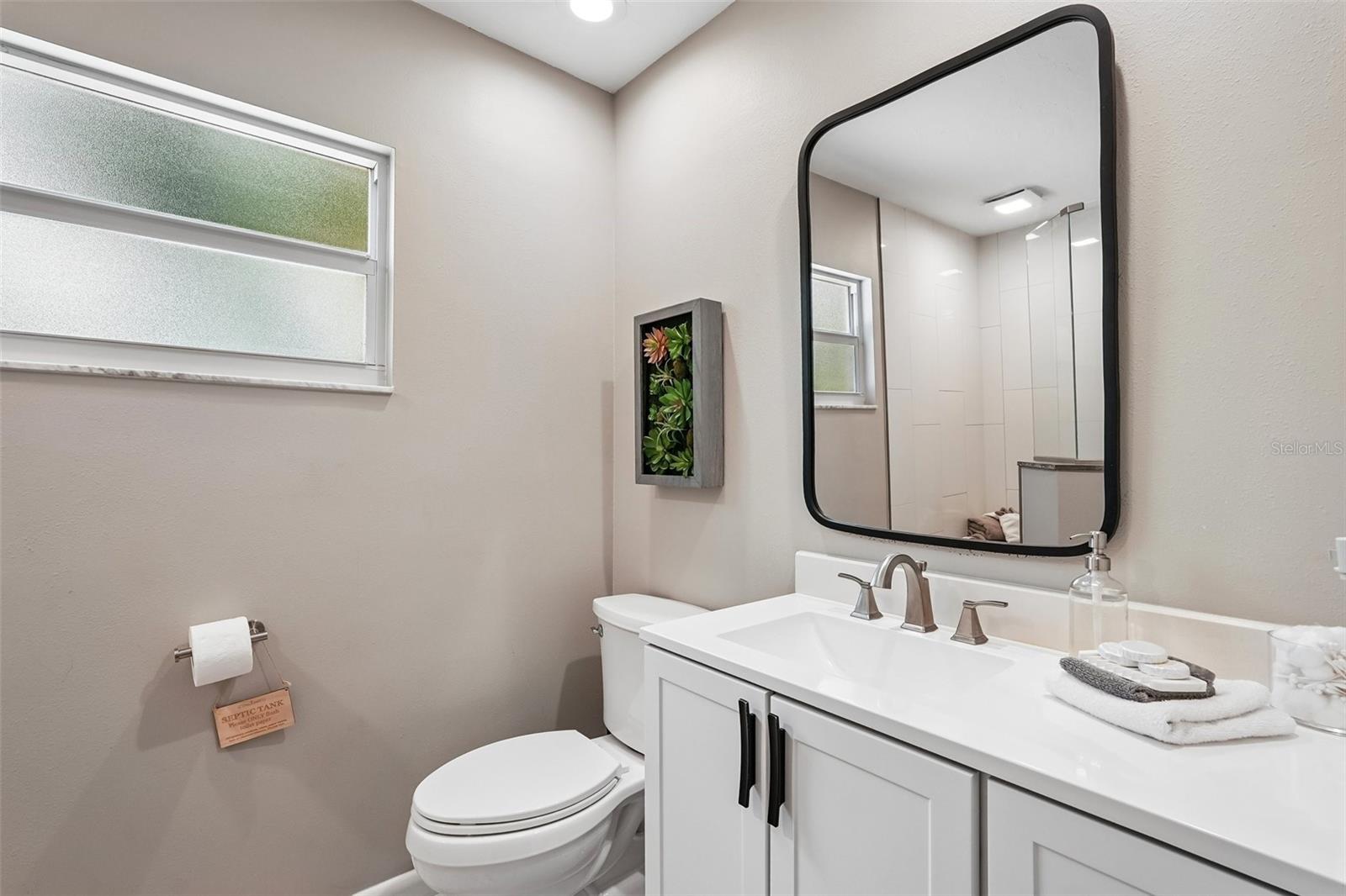 521 AVALON RD, VENICE, FL, 34293
