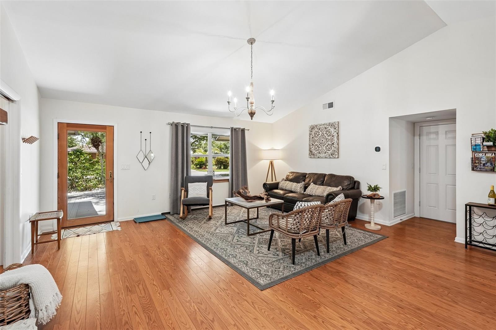 521 AVALON RD, VENICE, FL, 34293
