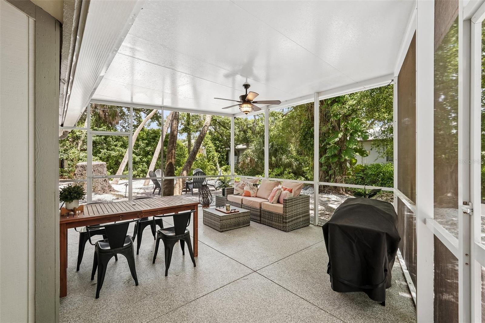 521 AVALON RD, VENICE, FL, 34293