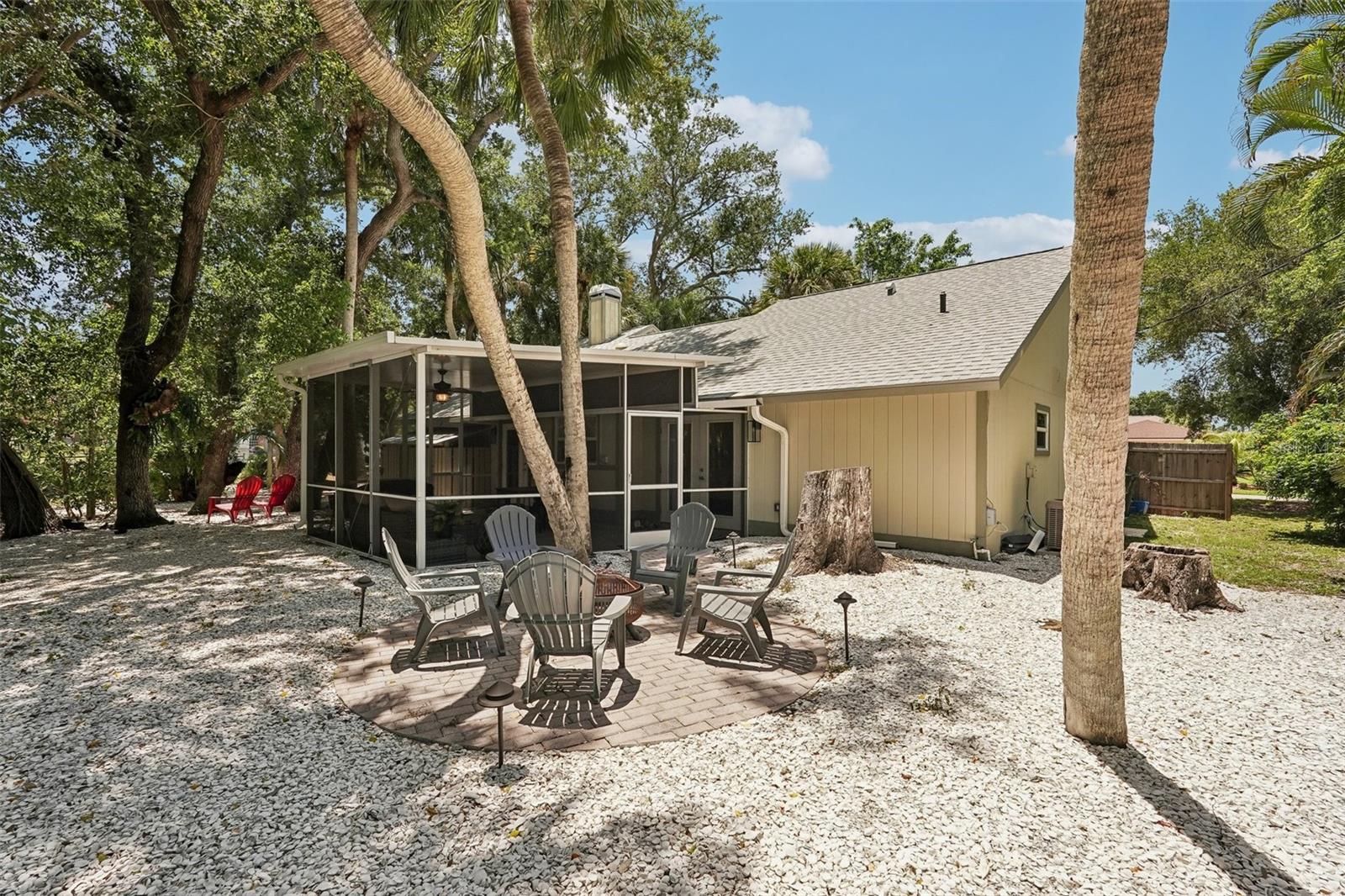 521 AVALON RD, VENICE, FL, 34293