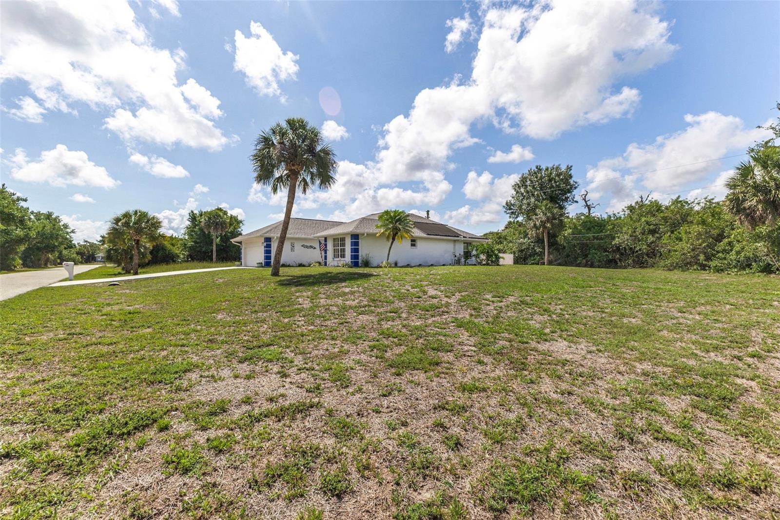 11905 LEON AVE, PORT CHARLOTTE, FL, 33981