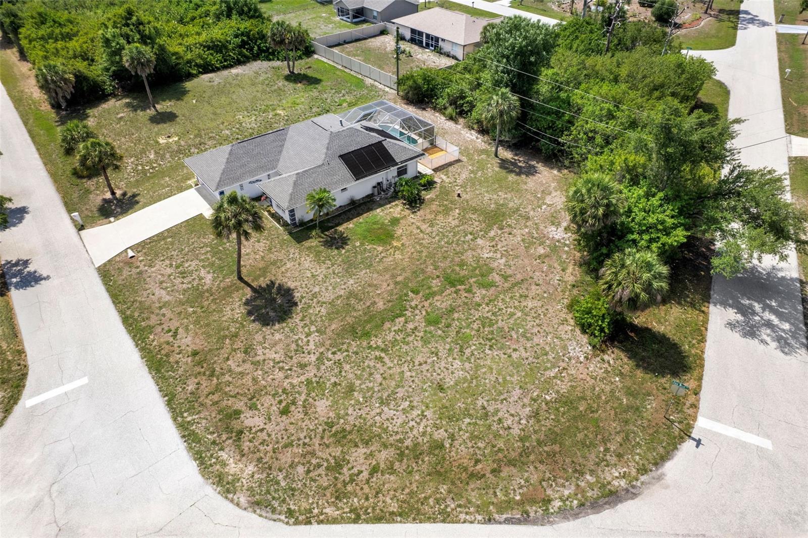 11905 LEON AVE, PORT CHARLOTTE, FL, 33981
