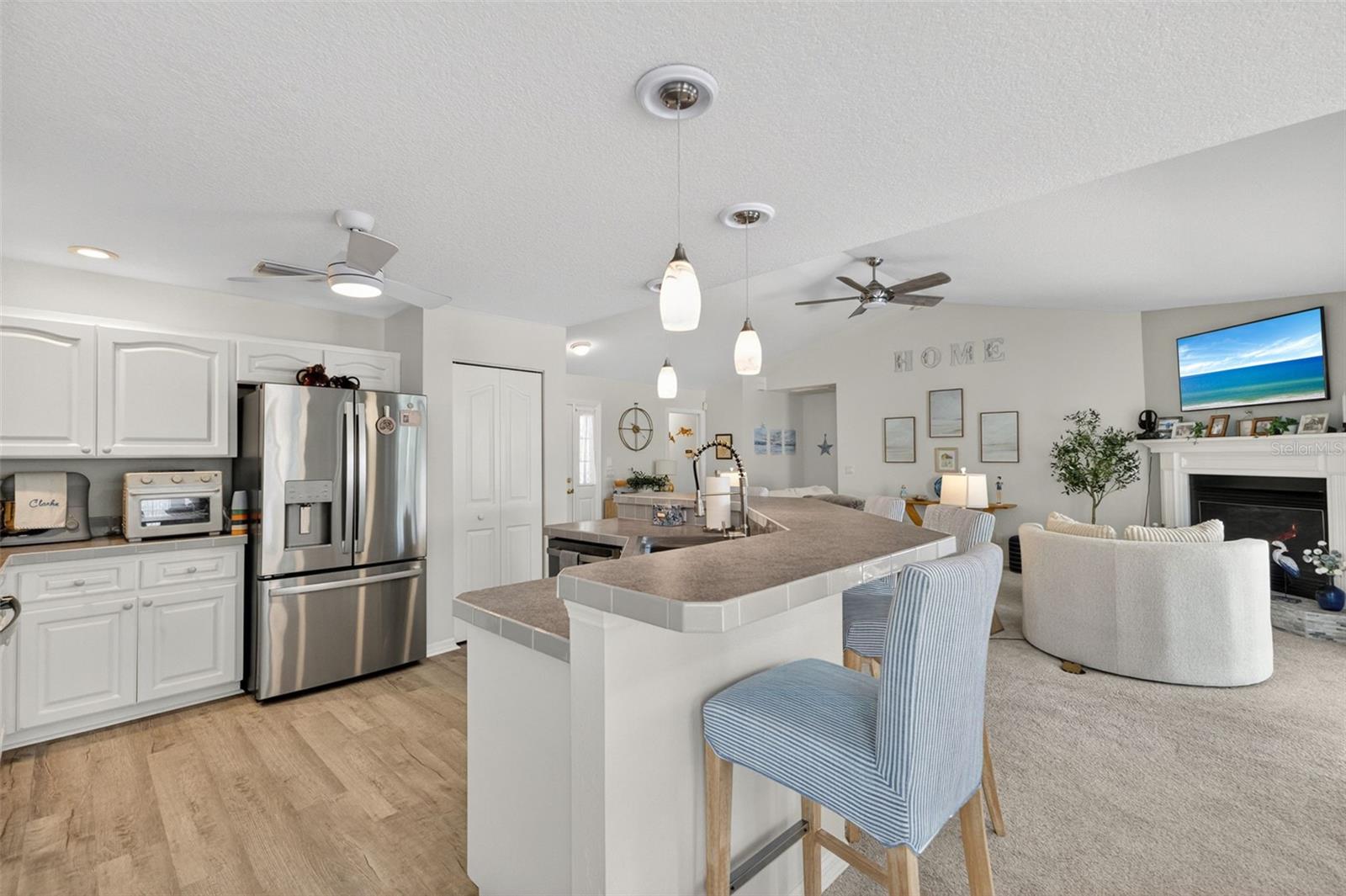 11905 LEON AVE, PORT CHARLOTTE, FL, 33981