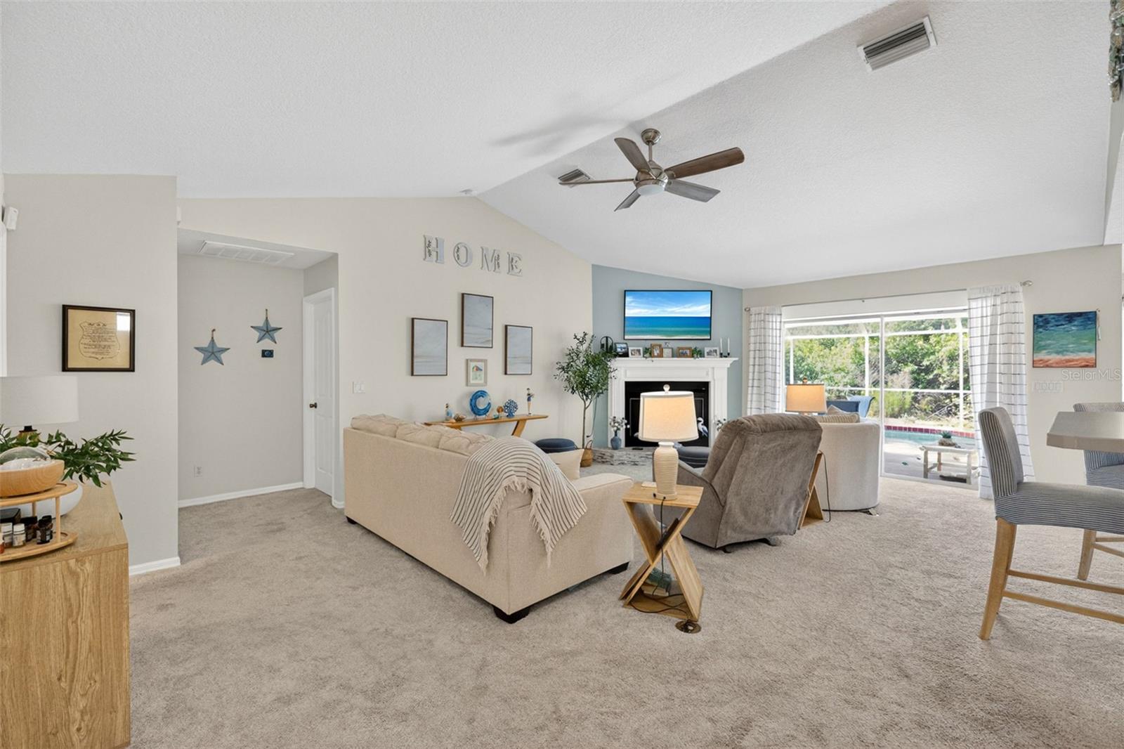 11905 LEON AVE, PORT CHARLOTTE, FL, 33981