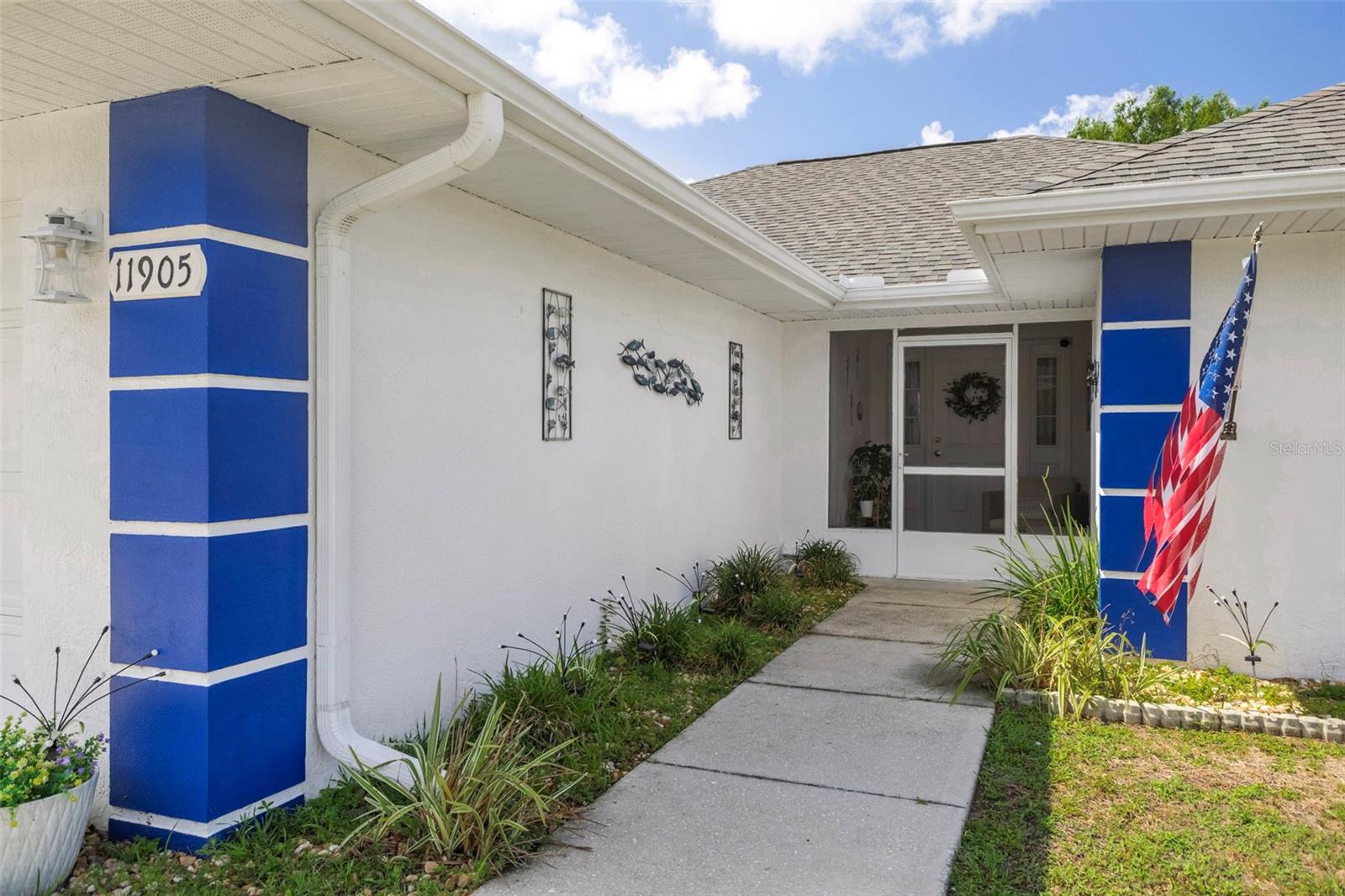 11905 LEON AVE, PORT CHARLOTTE, FL, 33981