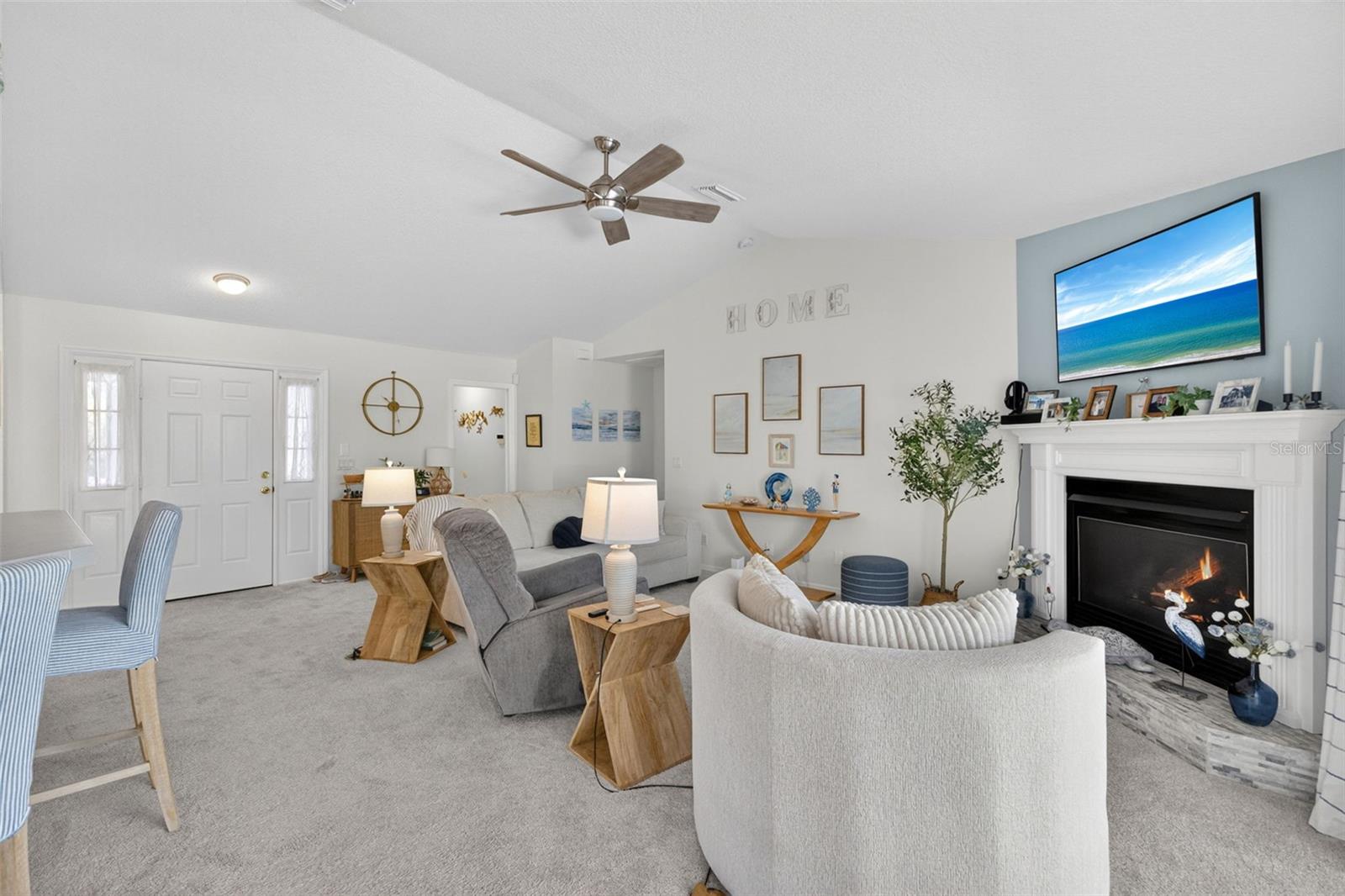 11905 LEON AVE, PORT CHARLOTTE, FL, 33981
