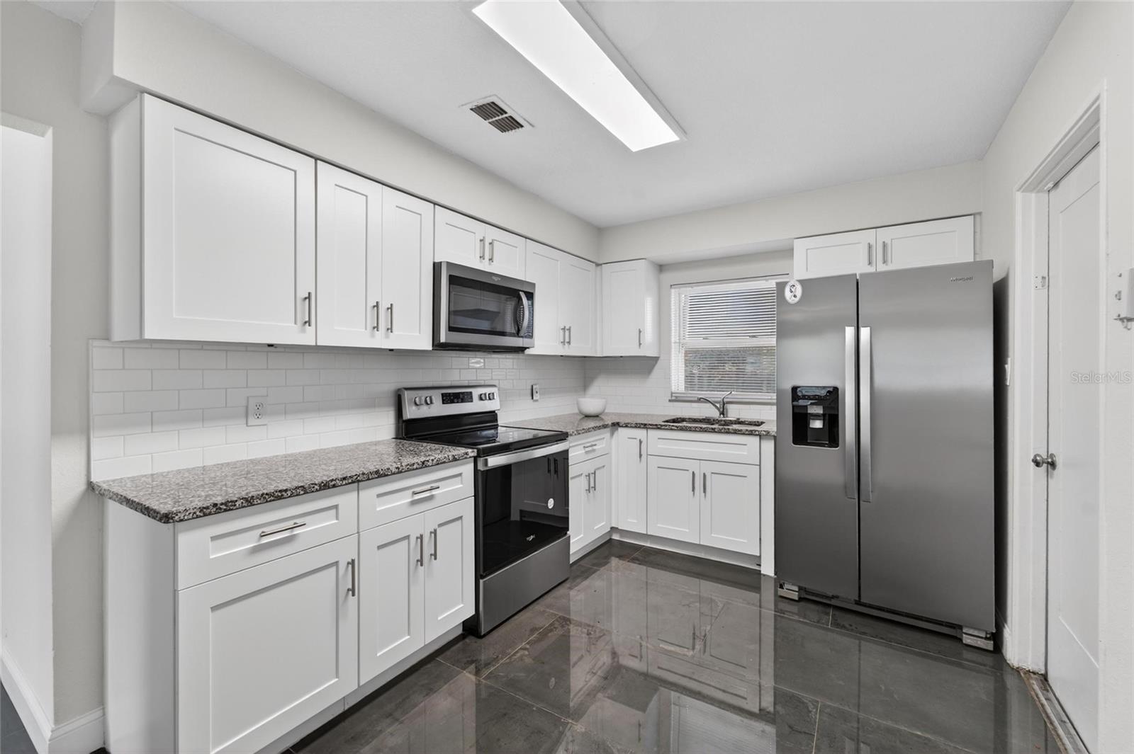 3009 E FERN ST, TAMPA, FL, 33610