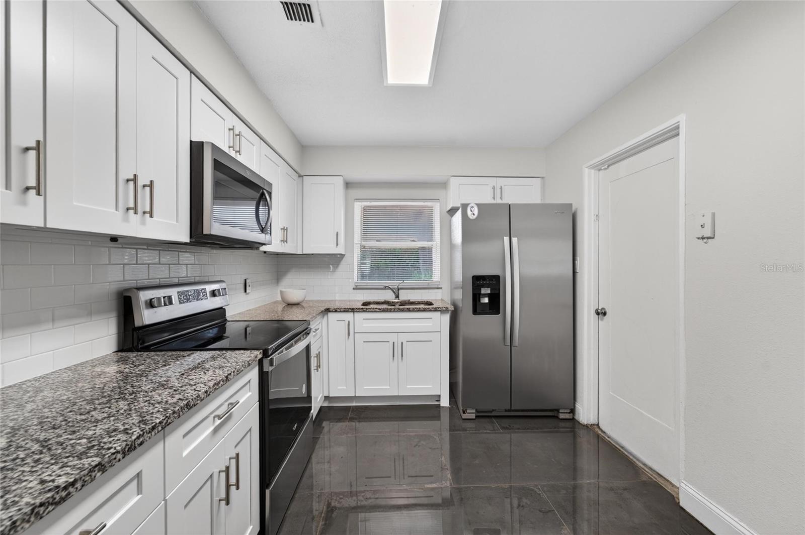 3009 E FERN ST, TAMPA, FL, 33610