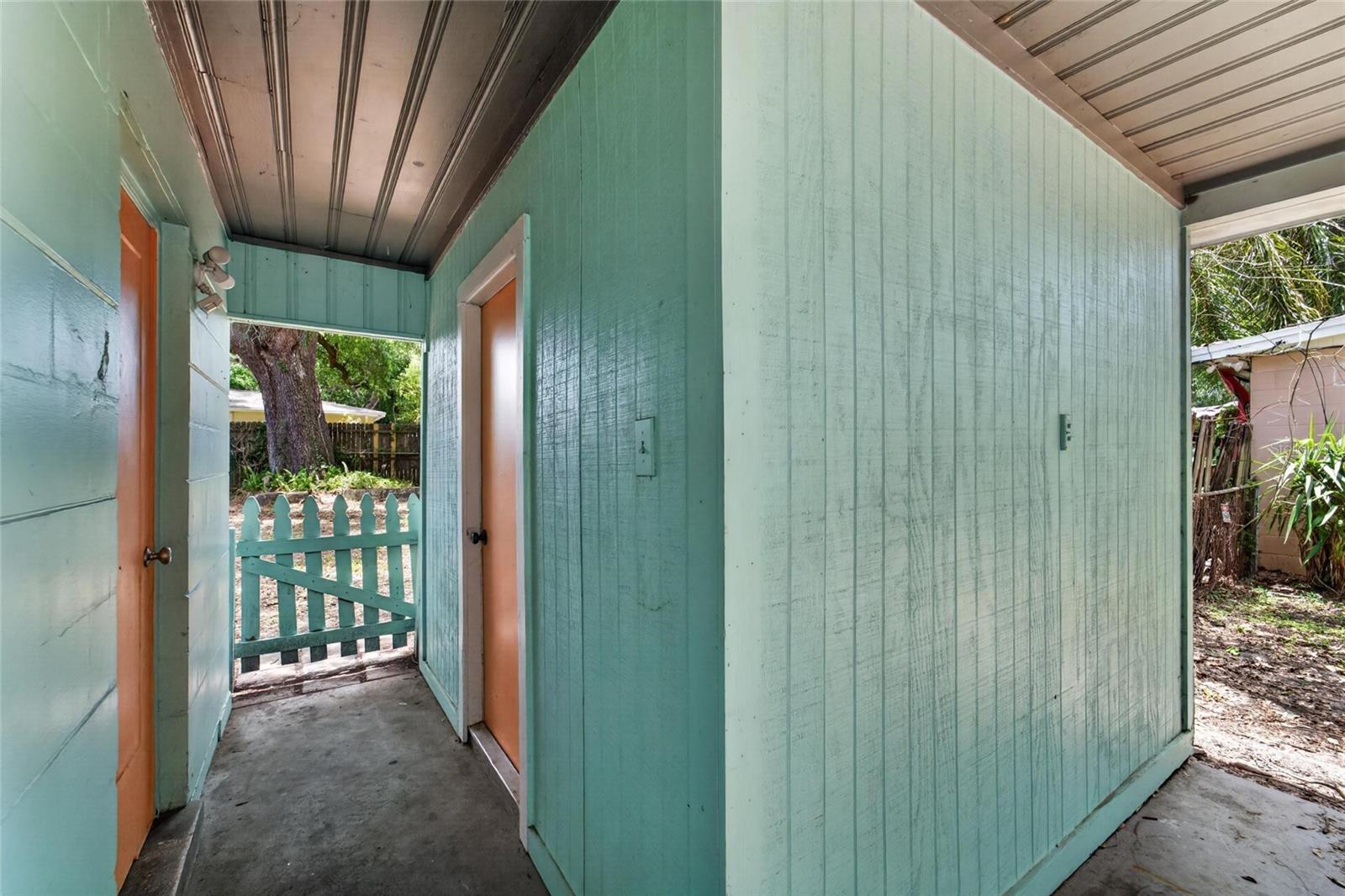 3009 E FERN ST, TAMPA, FL, 33610