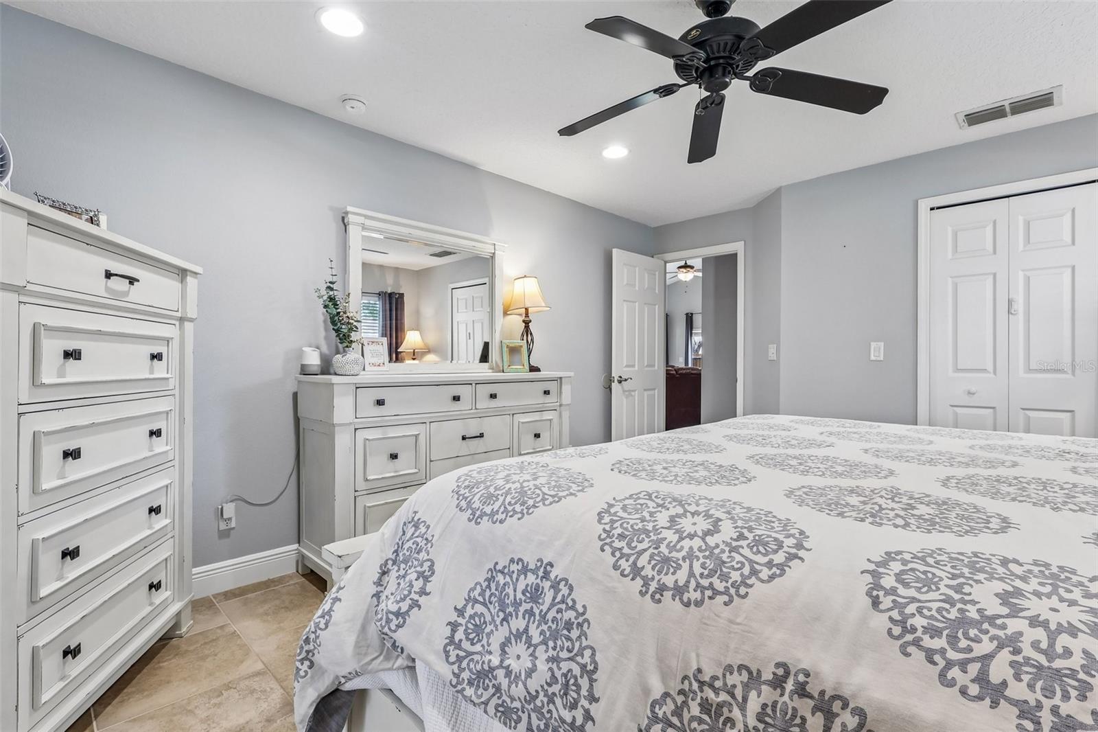 4181 WALTHAM FOREST DR, TAVARES, FL, 32778