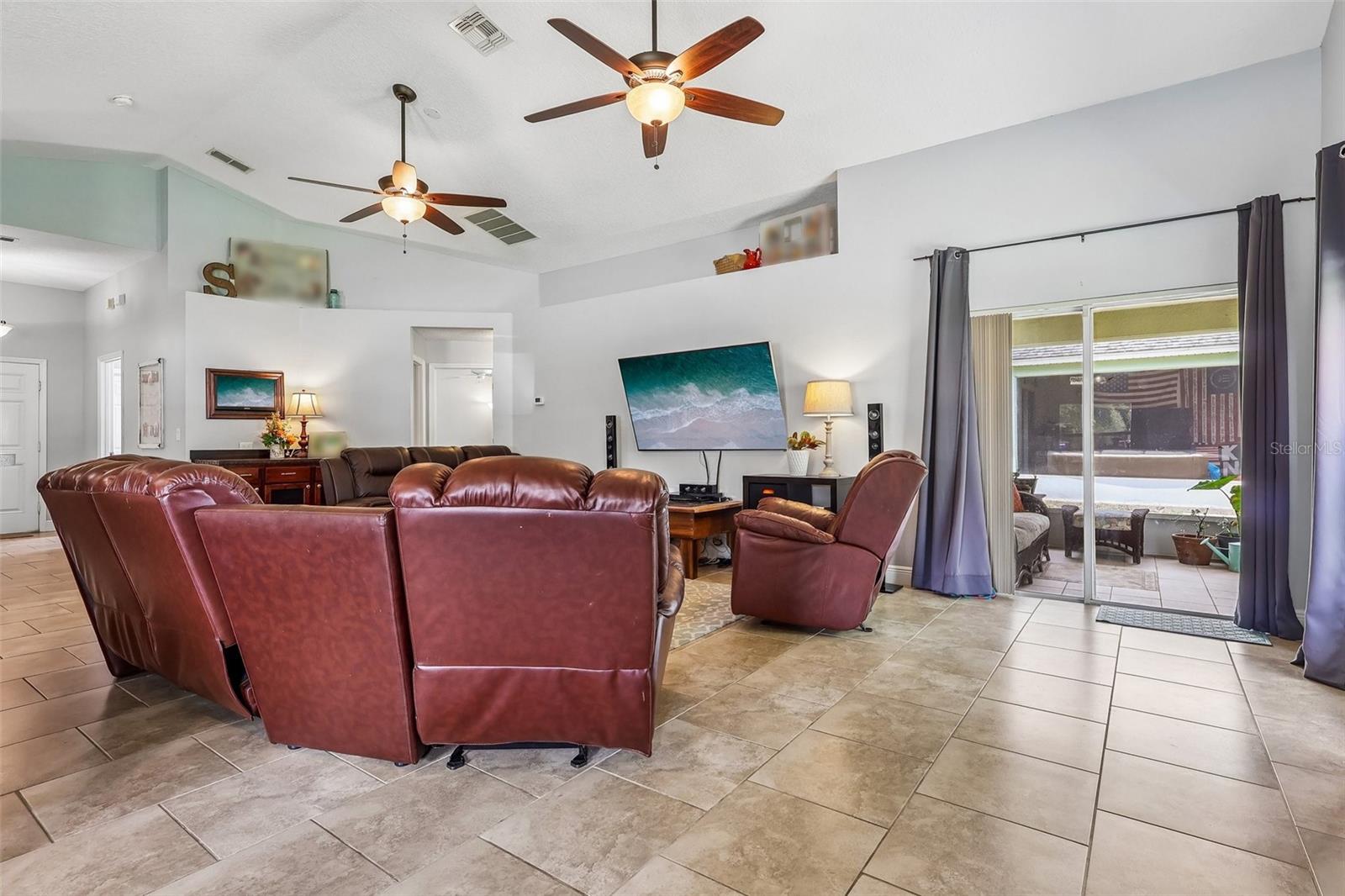 4181 WALTHAM FOREST DR, TAVARES, FL, 32778