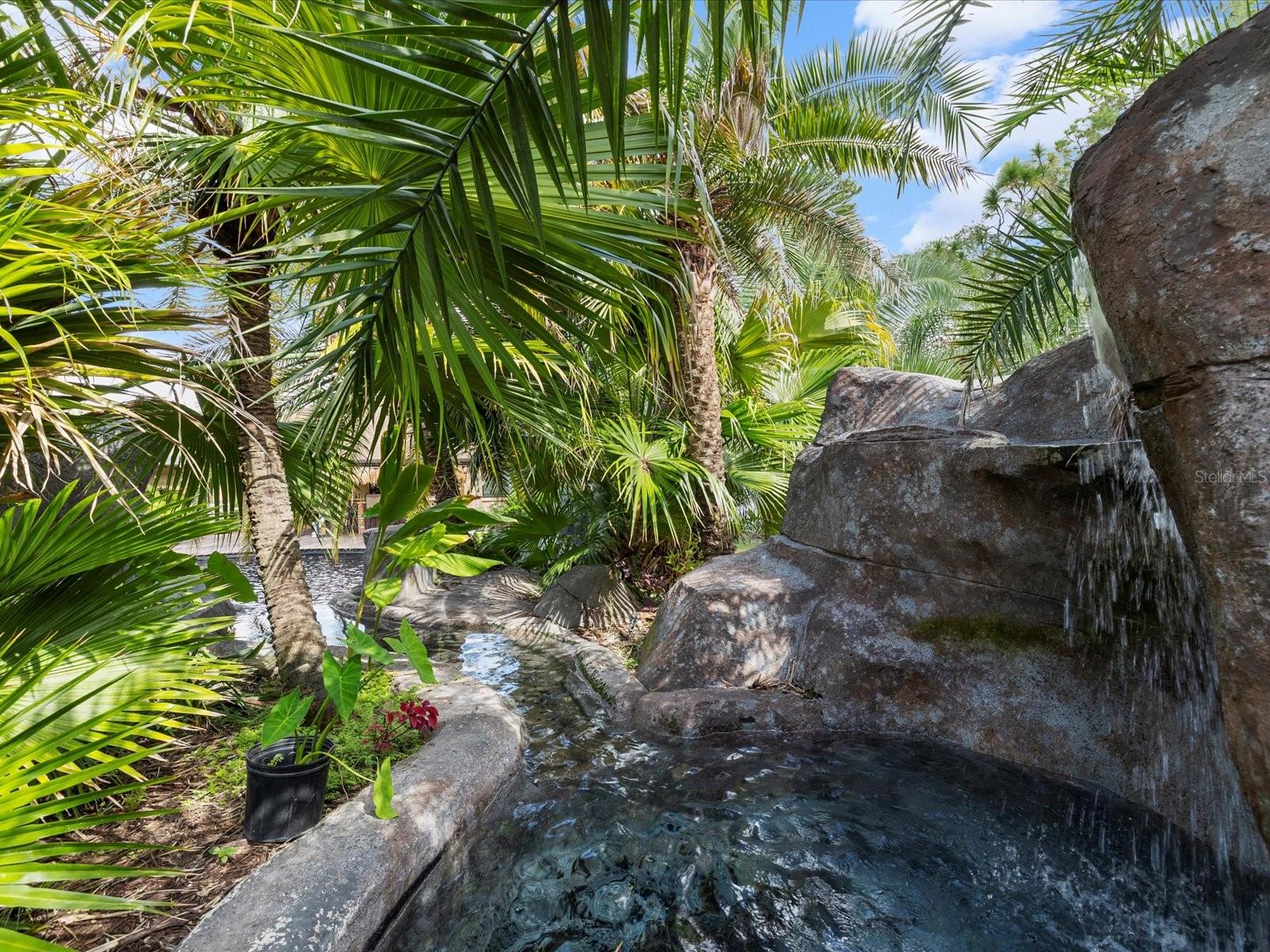 9027 MAVIS RD, WEEKI WACHEE, FL, 34613