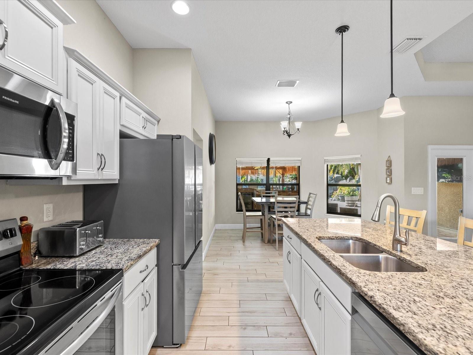 9027 MAVIS RD, WEEKI WACHEE, FL, 34613