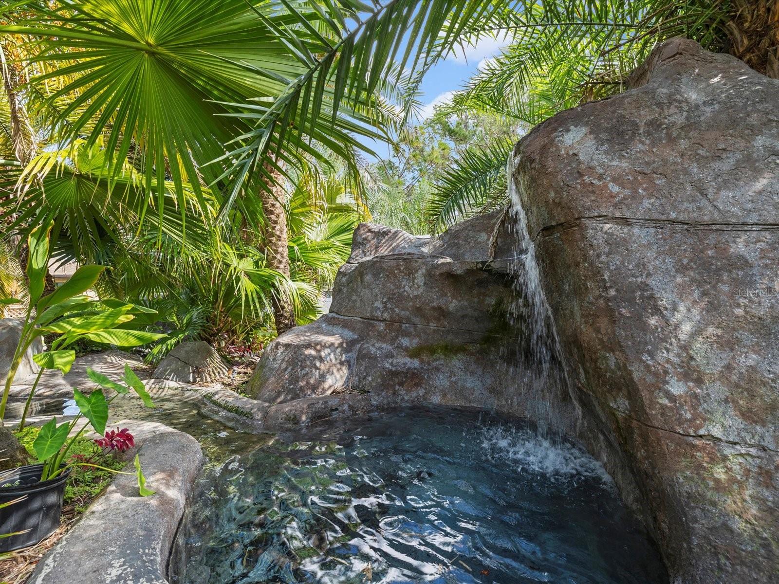 9027 MAVIS RD, WEEKI WACHEE, FL, 34613