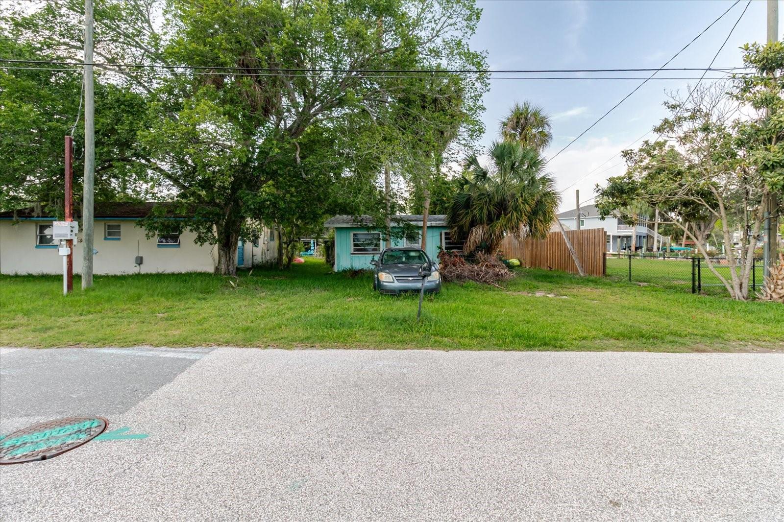 5323 CIRCLE DR, WEEKI WACHEE, FL, 34607