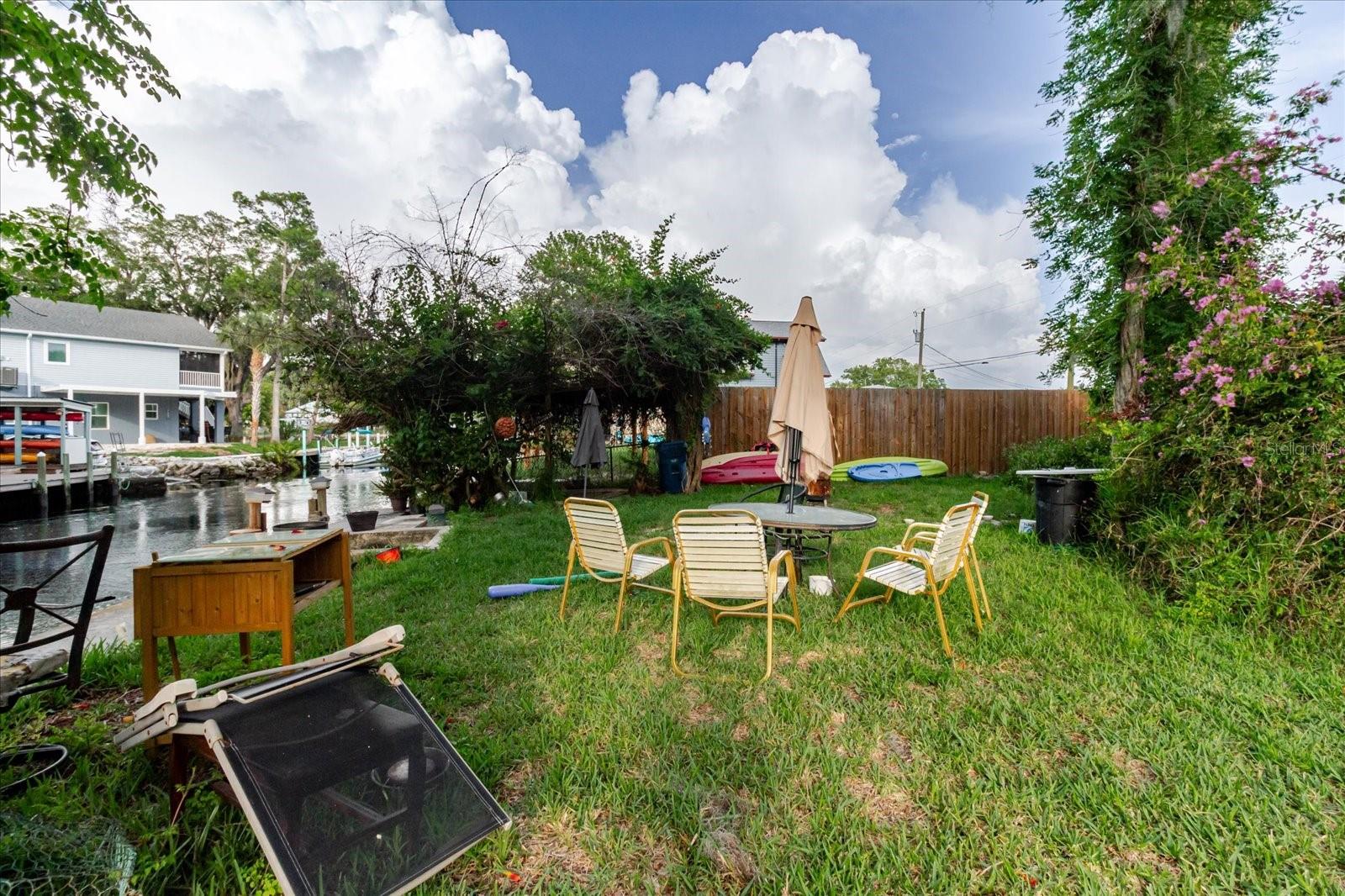 5323 CIRCLE DR, WEEKI WACHEE, FL, 34607