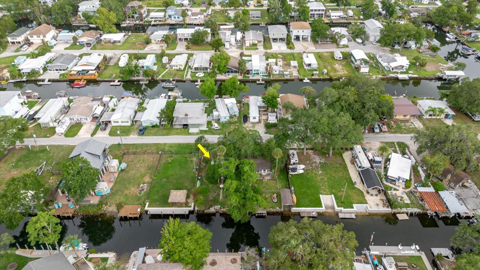 5323 CIRCLE DR, WEEKI WACHEE, FL, 34607