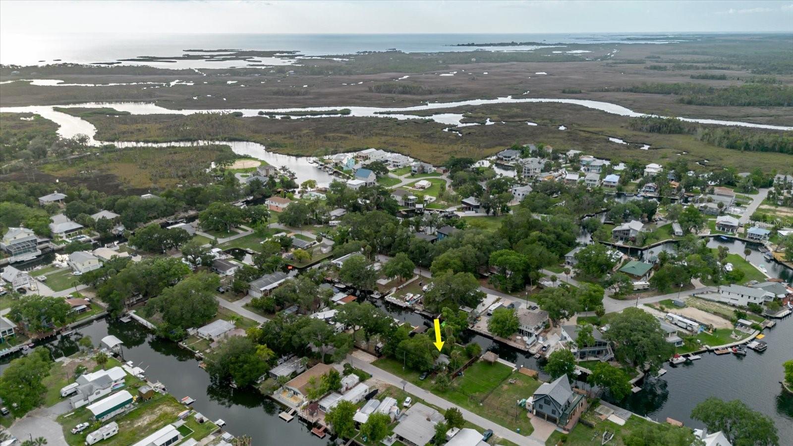 5323 CIRCLE DR, WEEKI WACHEE, FL, 34607