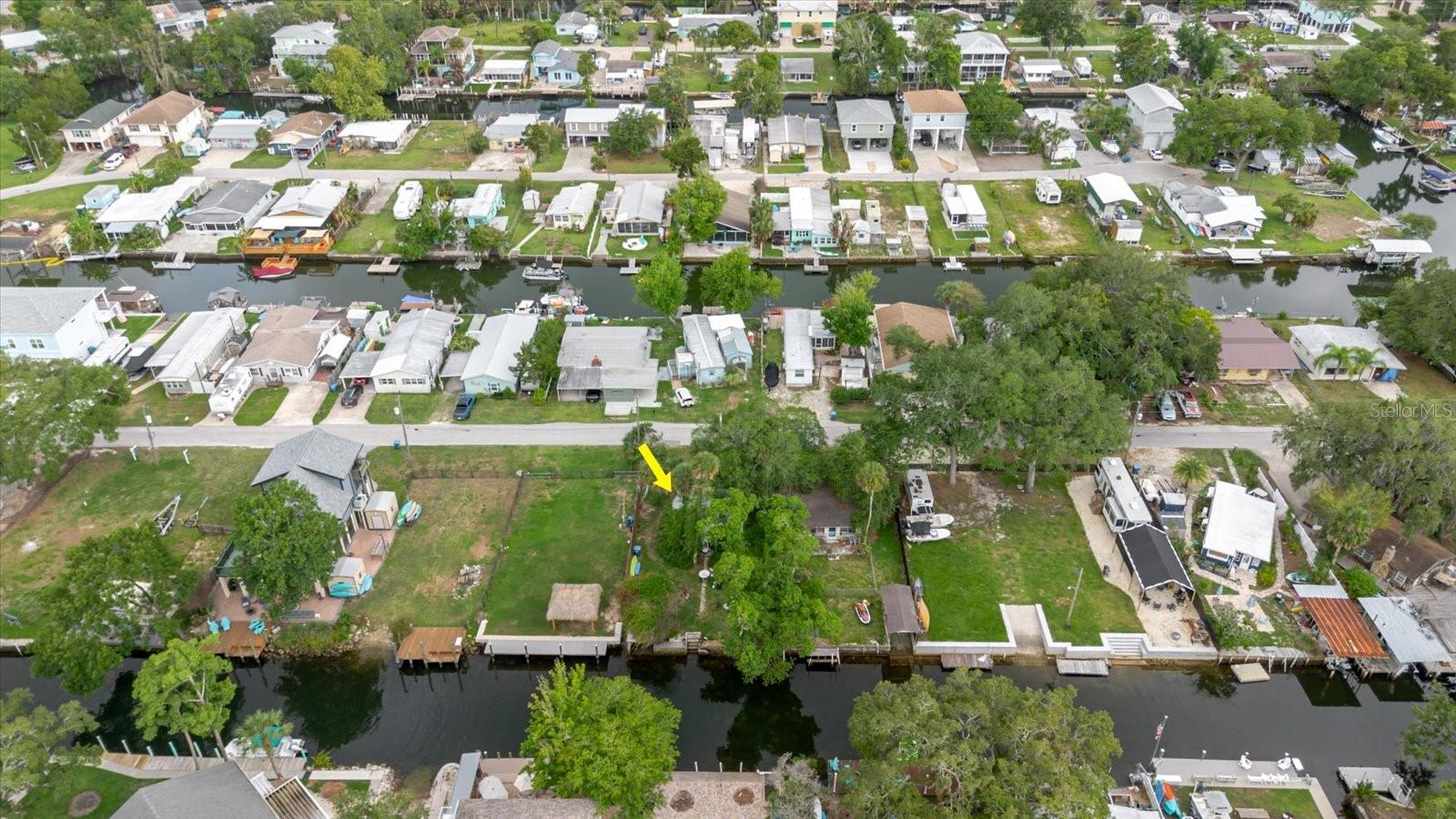 5323 CIRCLE DR, WEEKI WACHEE, FL, 34607