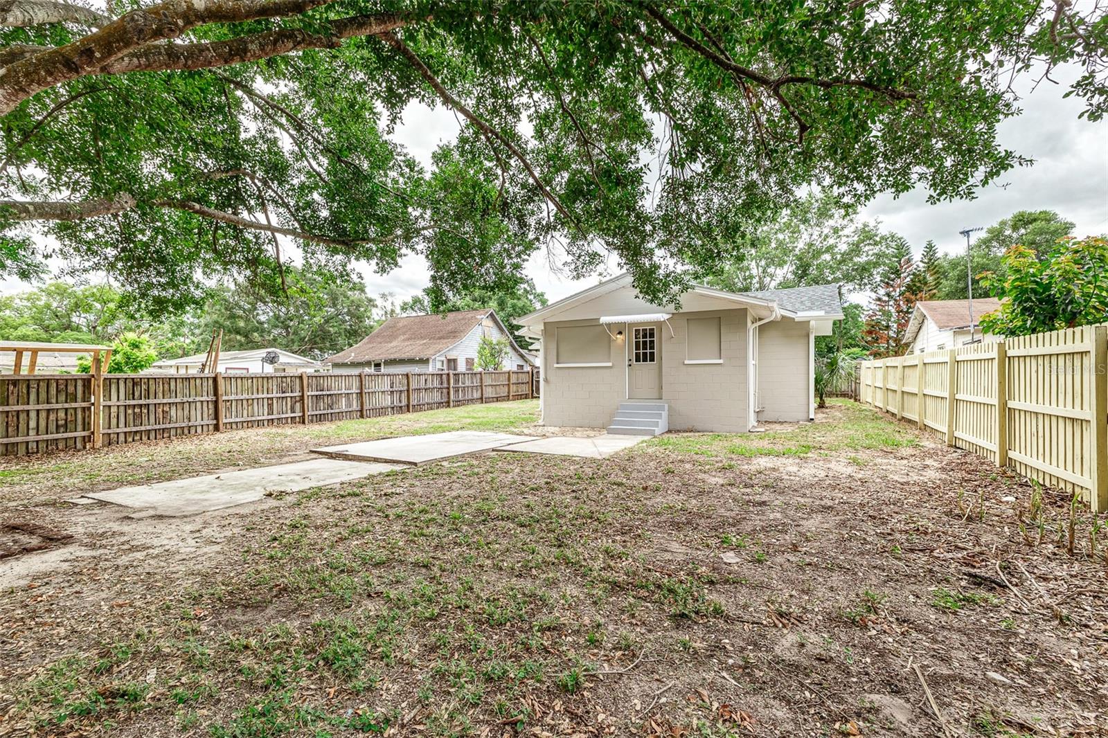 340 WEAVER AVE, LAKE WALES, FL, 33853