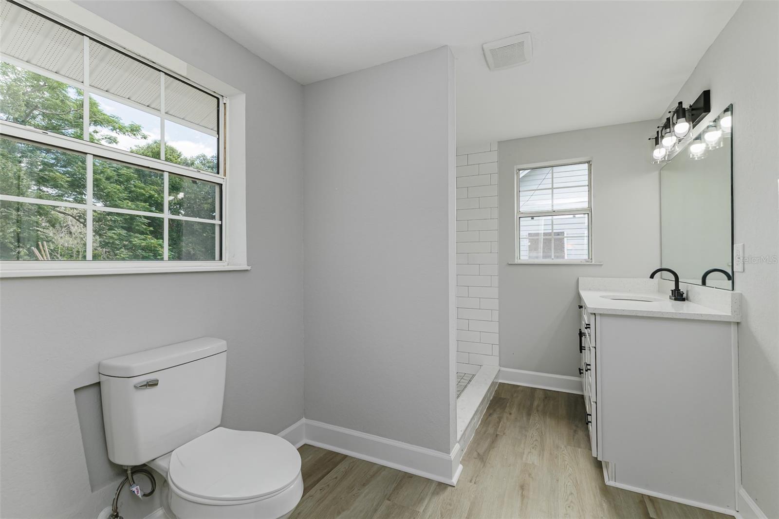 340 WEAVER AVE, LAKE WALES, FL, 33853