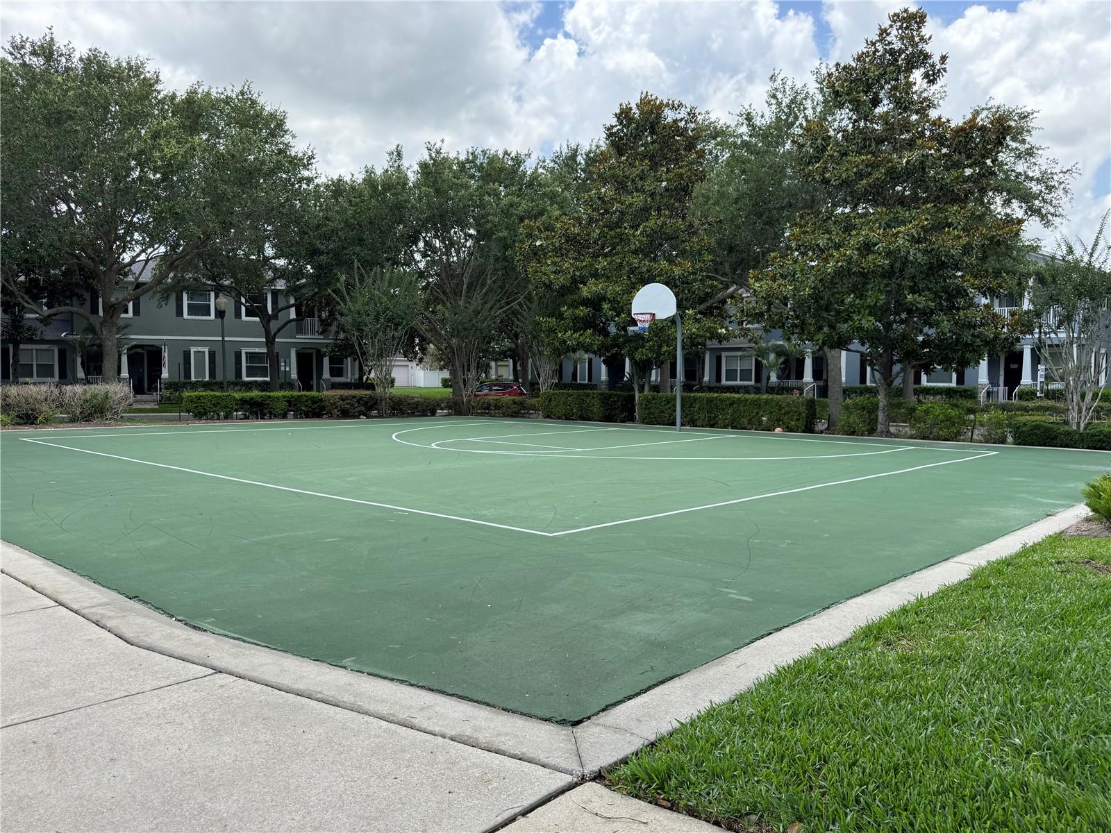 6811 HELMSLEY CIR, WINDERMERE, FL, 34786