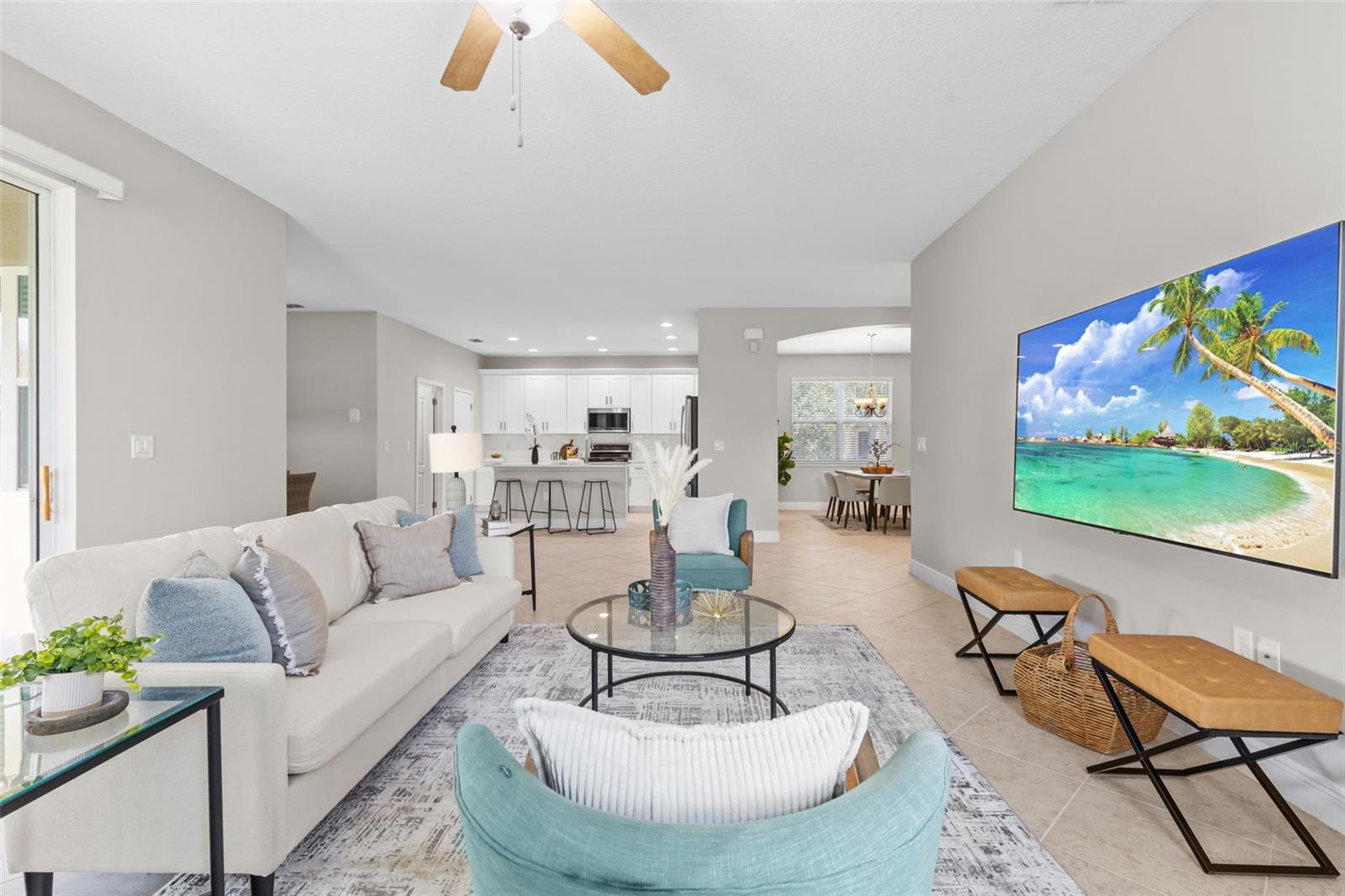 7938 HAMPTON LAKE DR, TAMPA, FL, 33647