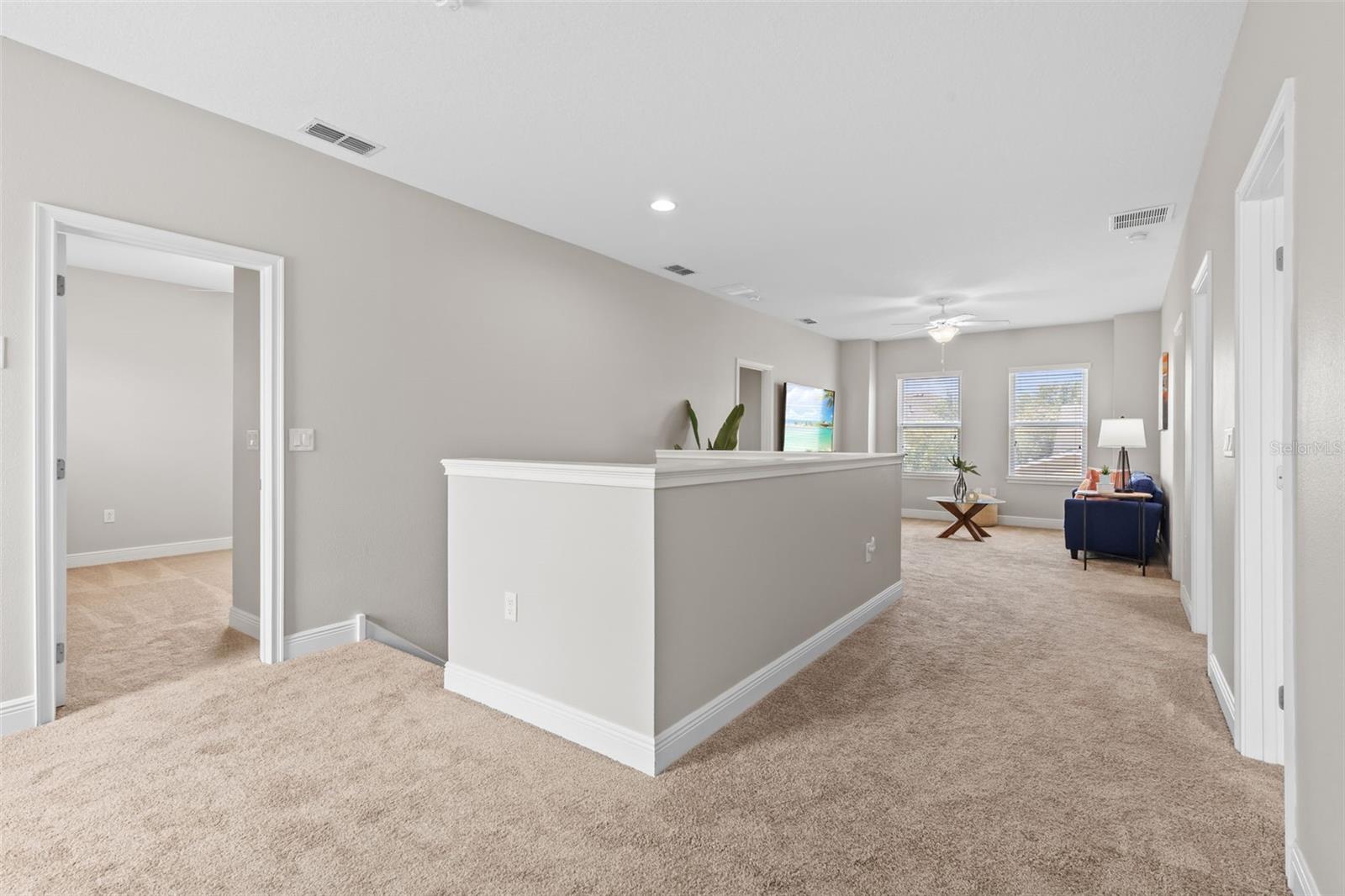 7938 HAMPTON LAKE DR, TAMPA, FL, 33647
