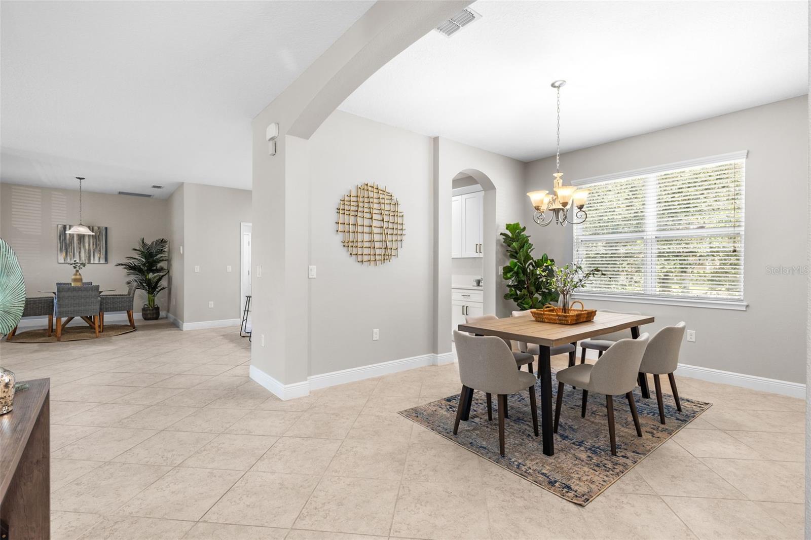 7938 HAMPTON LAKE DR, TAMPA, FL, 33647