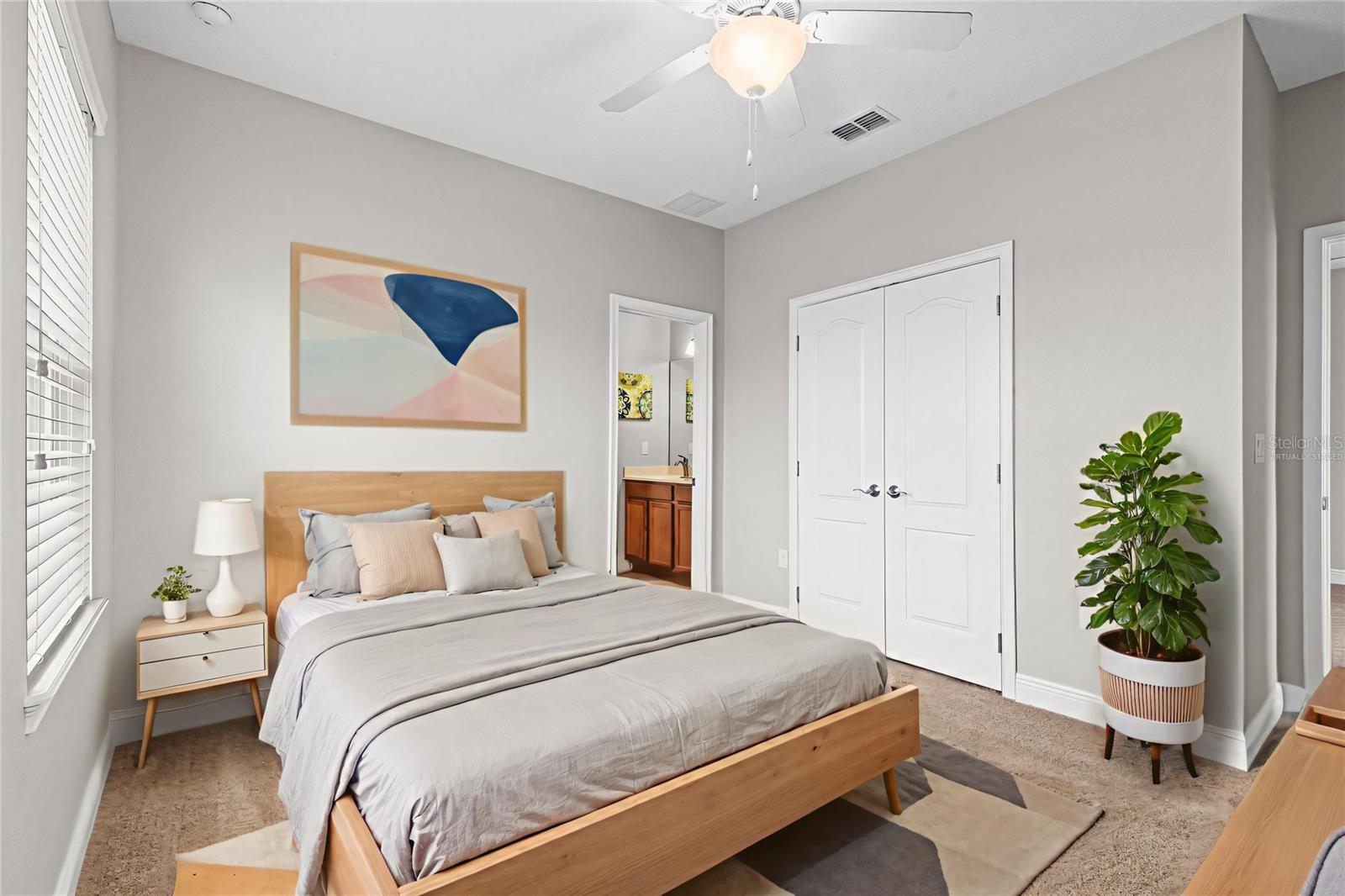 7938 HAMPTON LAKE DR, TAMPA, FL, 33647