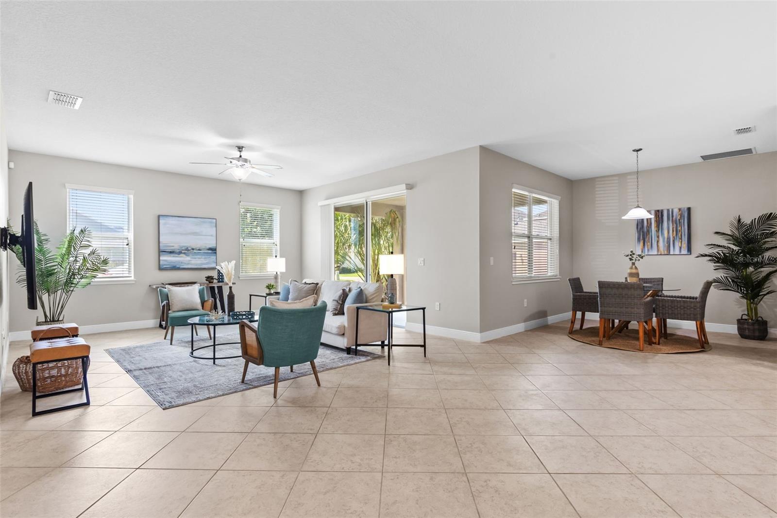 7938 HAMPTON LAKE DR, TAMPA, FL, 33647