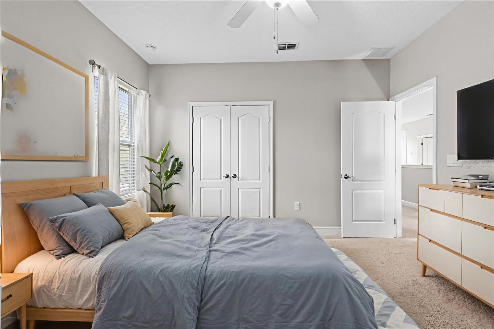7938 HAMPTON LAKE DR, TAMPA, FL, 33647