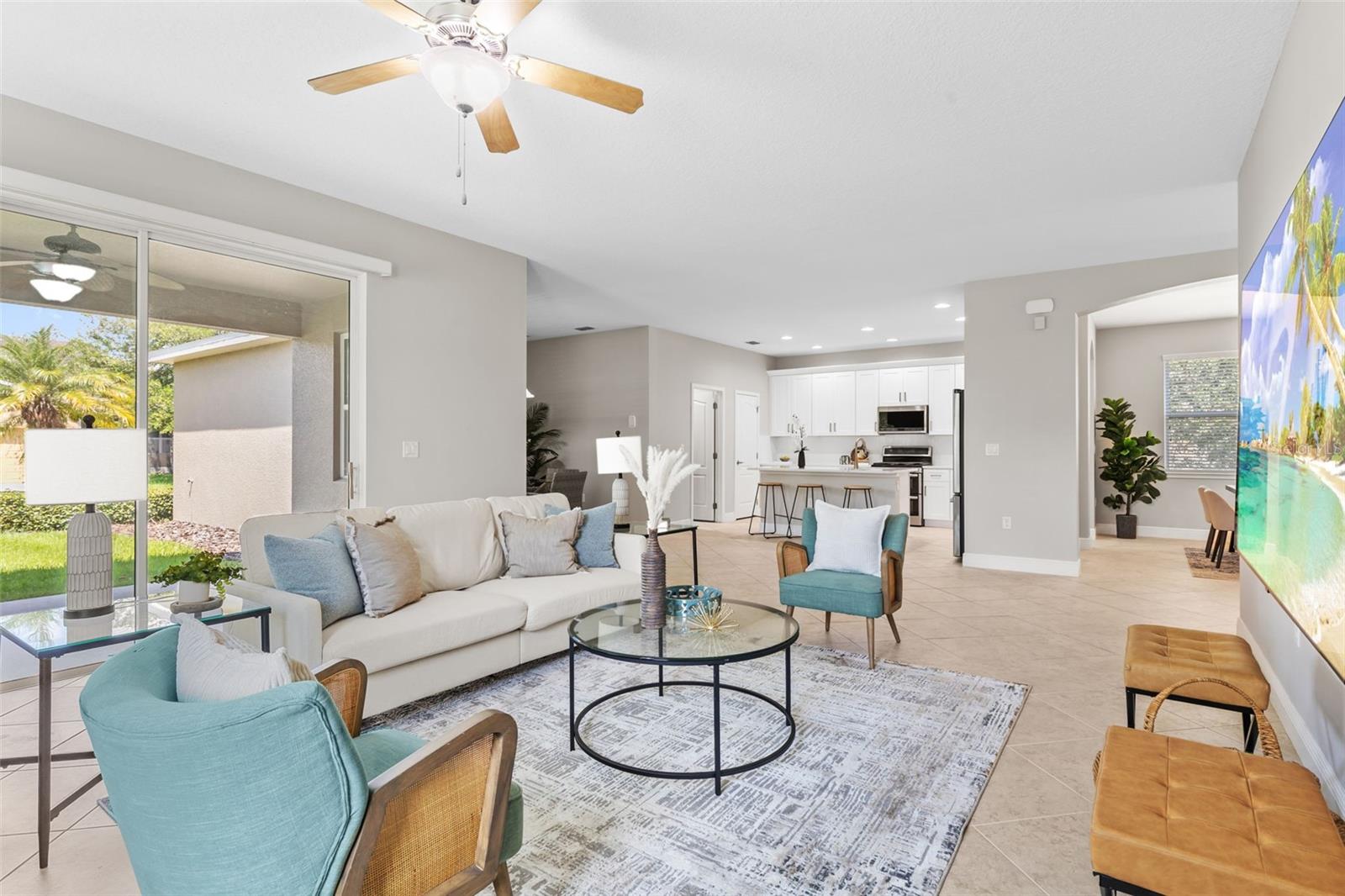 7938 HAMPTON LAKE DR, TAMPA, FL, 33647
