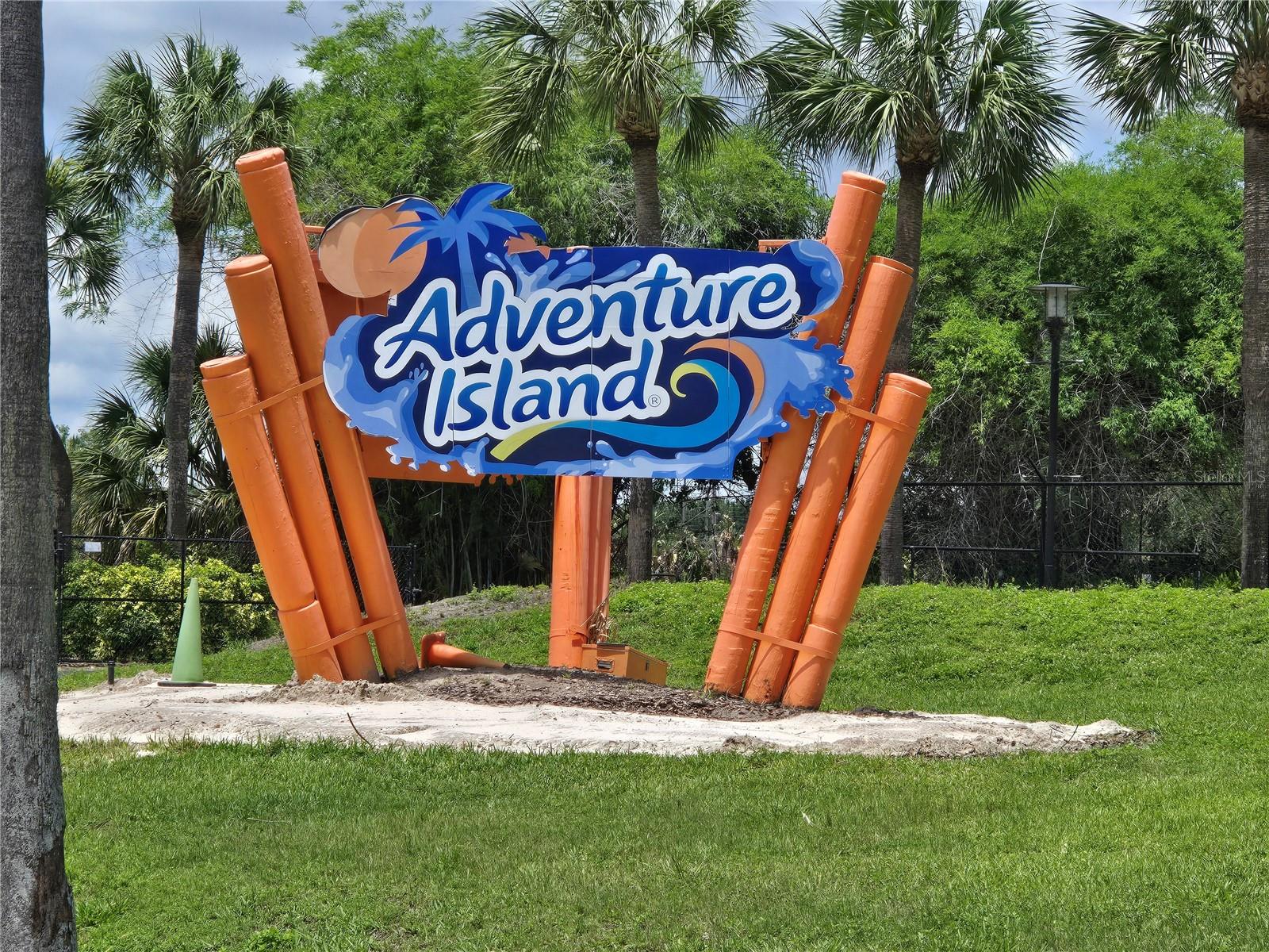 913 E 122ND AVE, TAMPA, FL, 33612