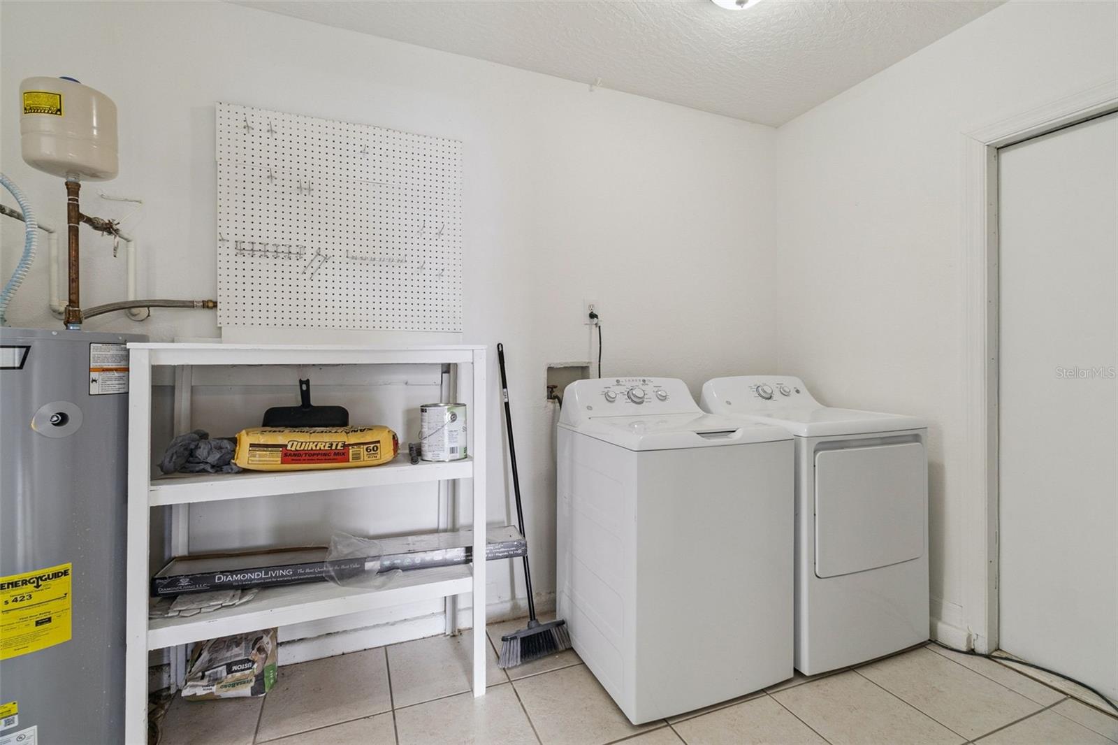 682 DE GROODT RD SW, PALM BAY, FL, 32908