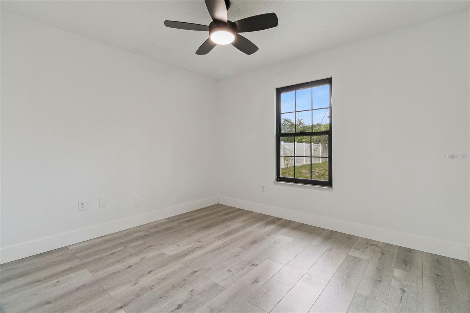 682 DE GROODT RD SW, PALM BAY, FL, 32908