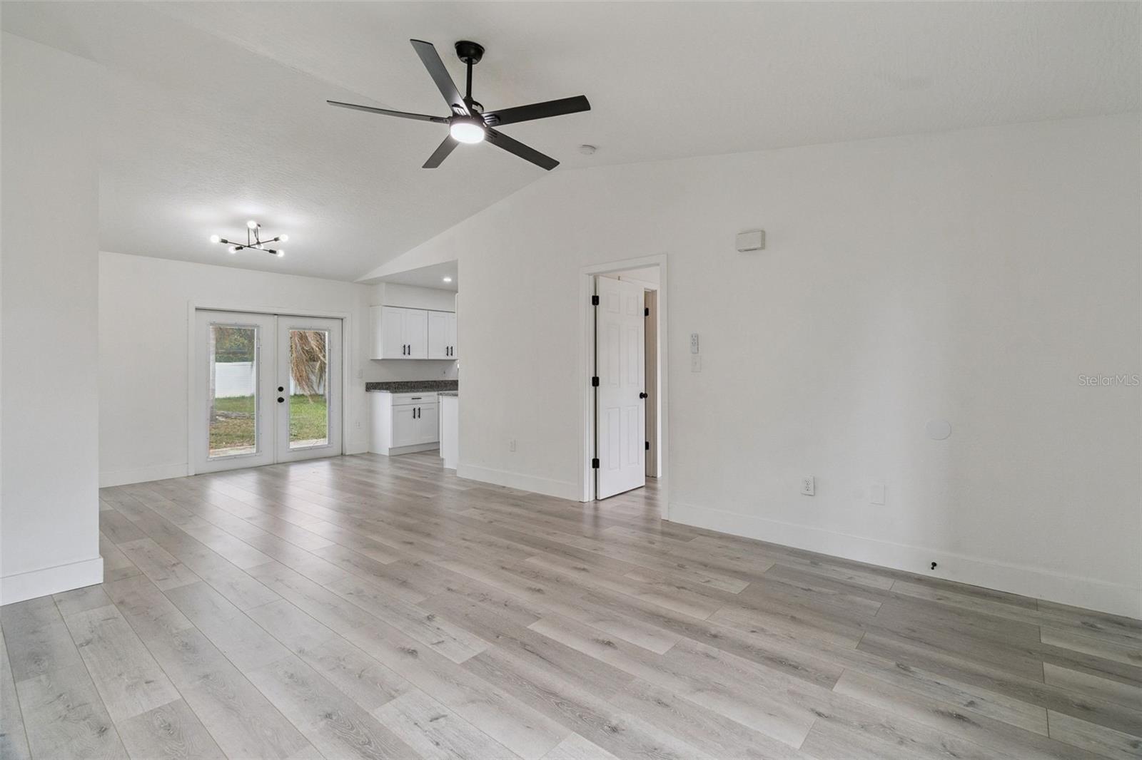 682 DE GROODT RD SW, PALM BAY, FL, 32908