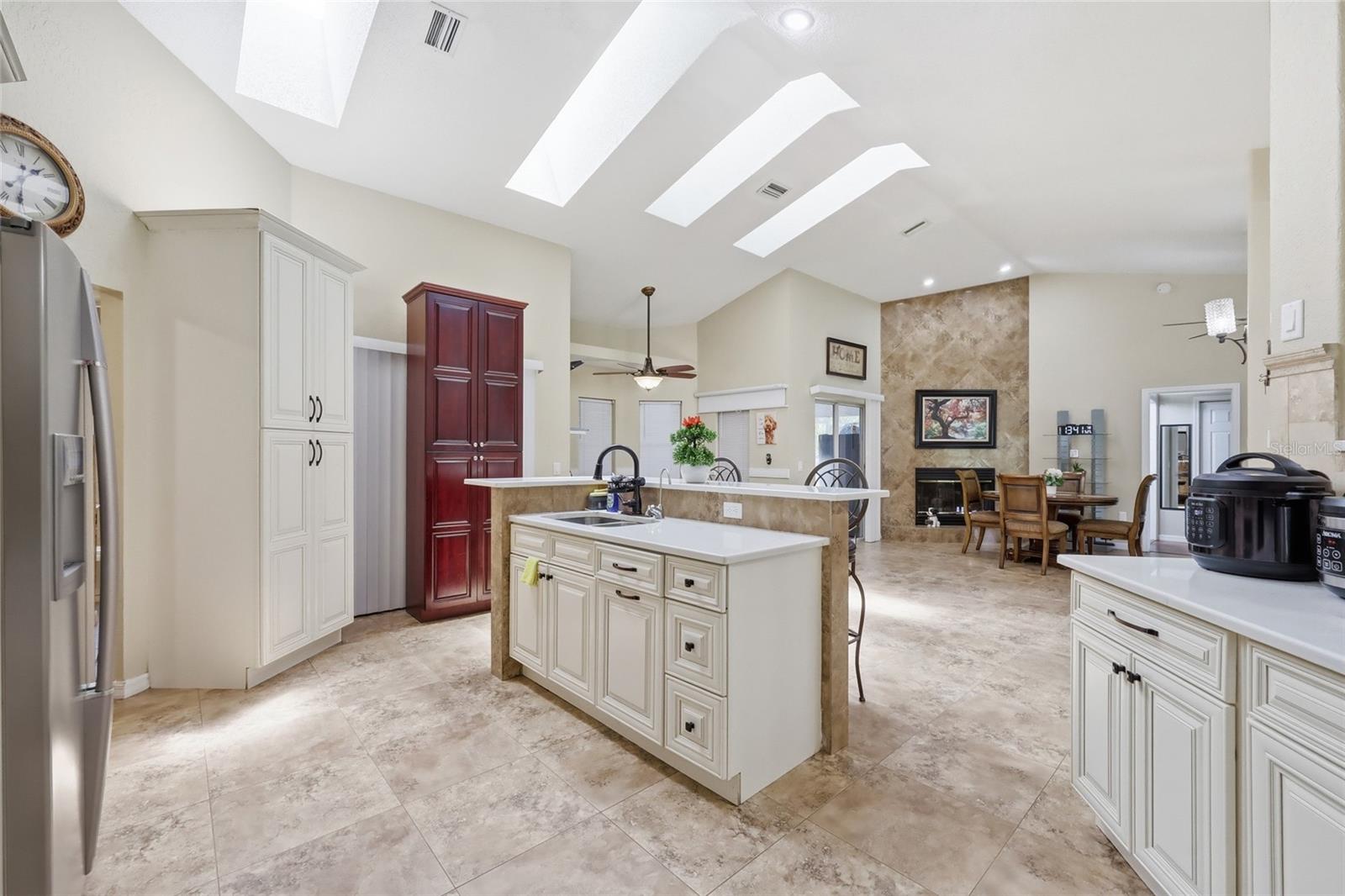 5956 W GREEN ACRES ST, HOMOSASSA, FL, 34446