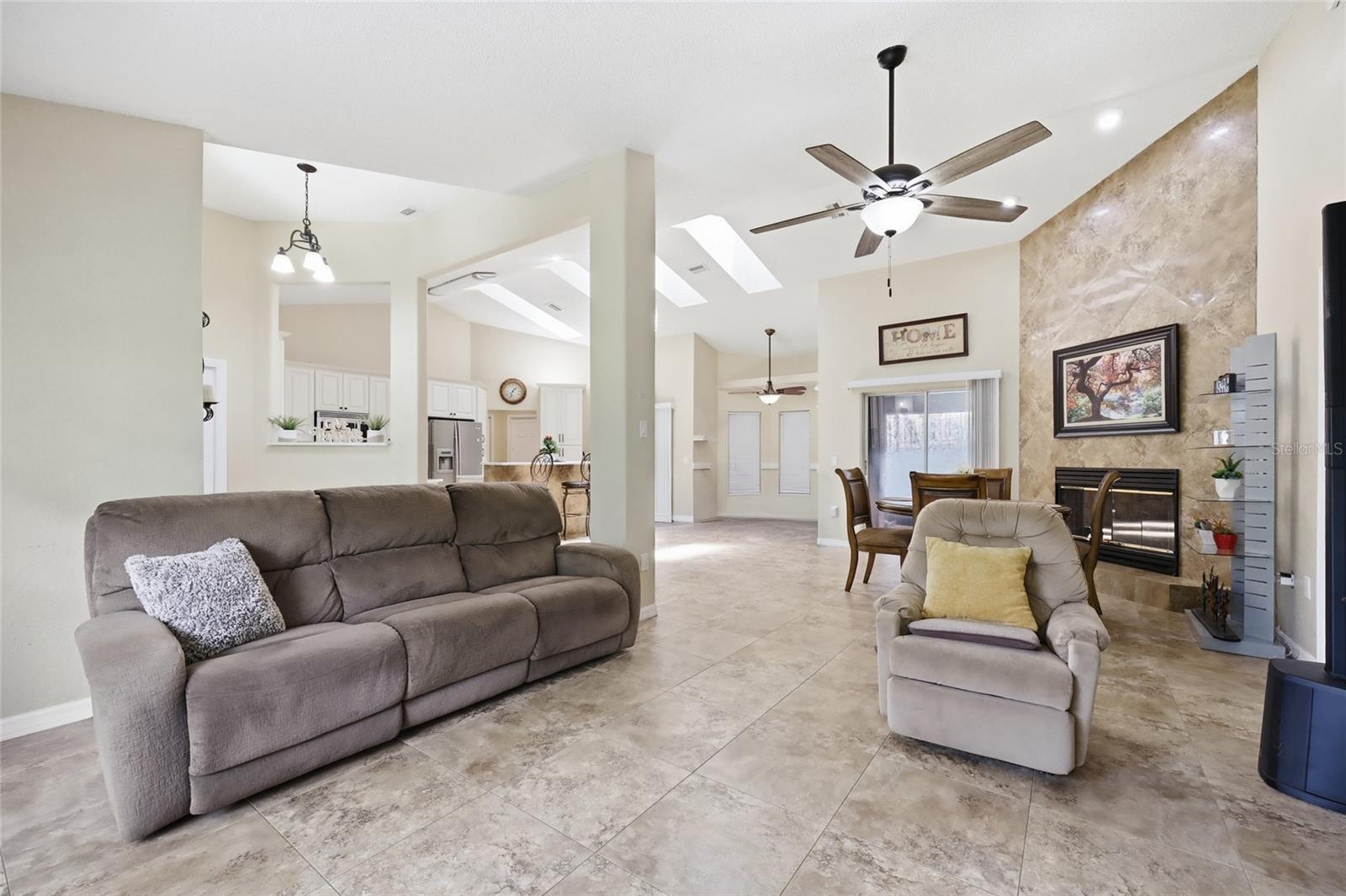 5956 W GREEN ACRES ST, HOMOSASSA, FL, 34446