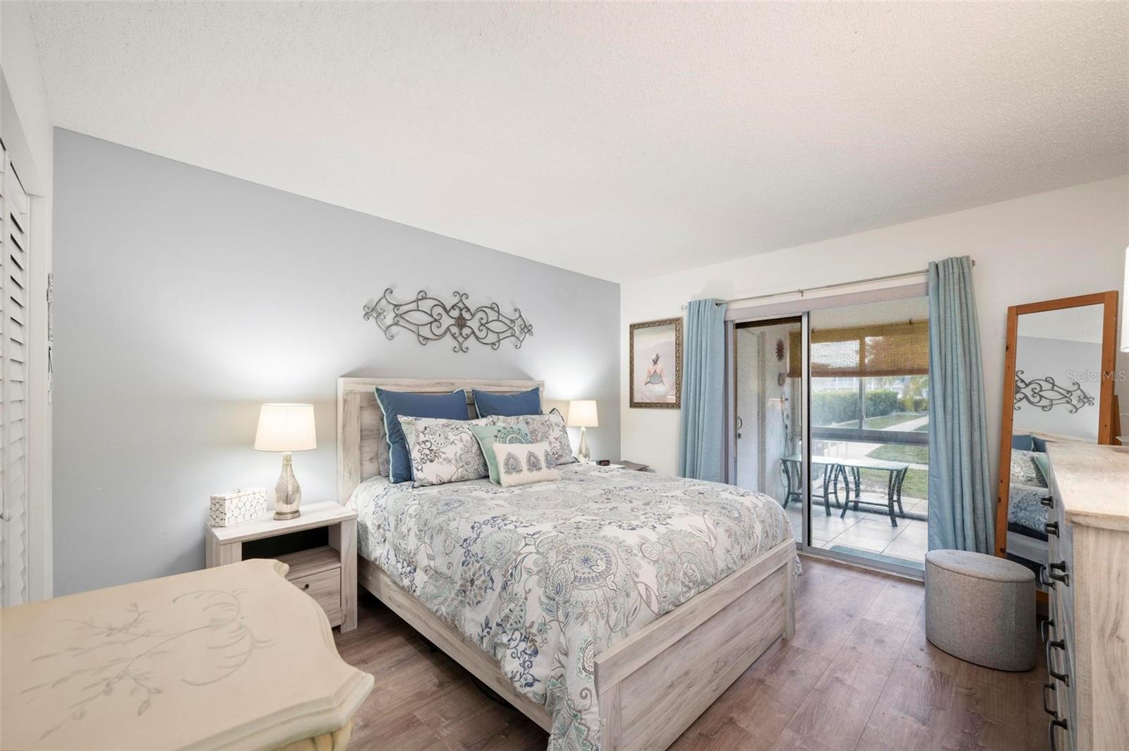 22375 EDGEWATER DR #123, PORT CHARLOTTE, FL, 33980