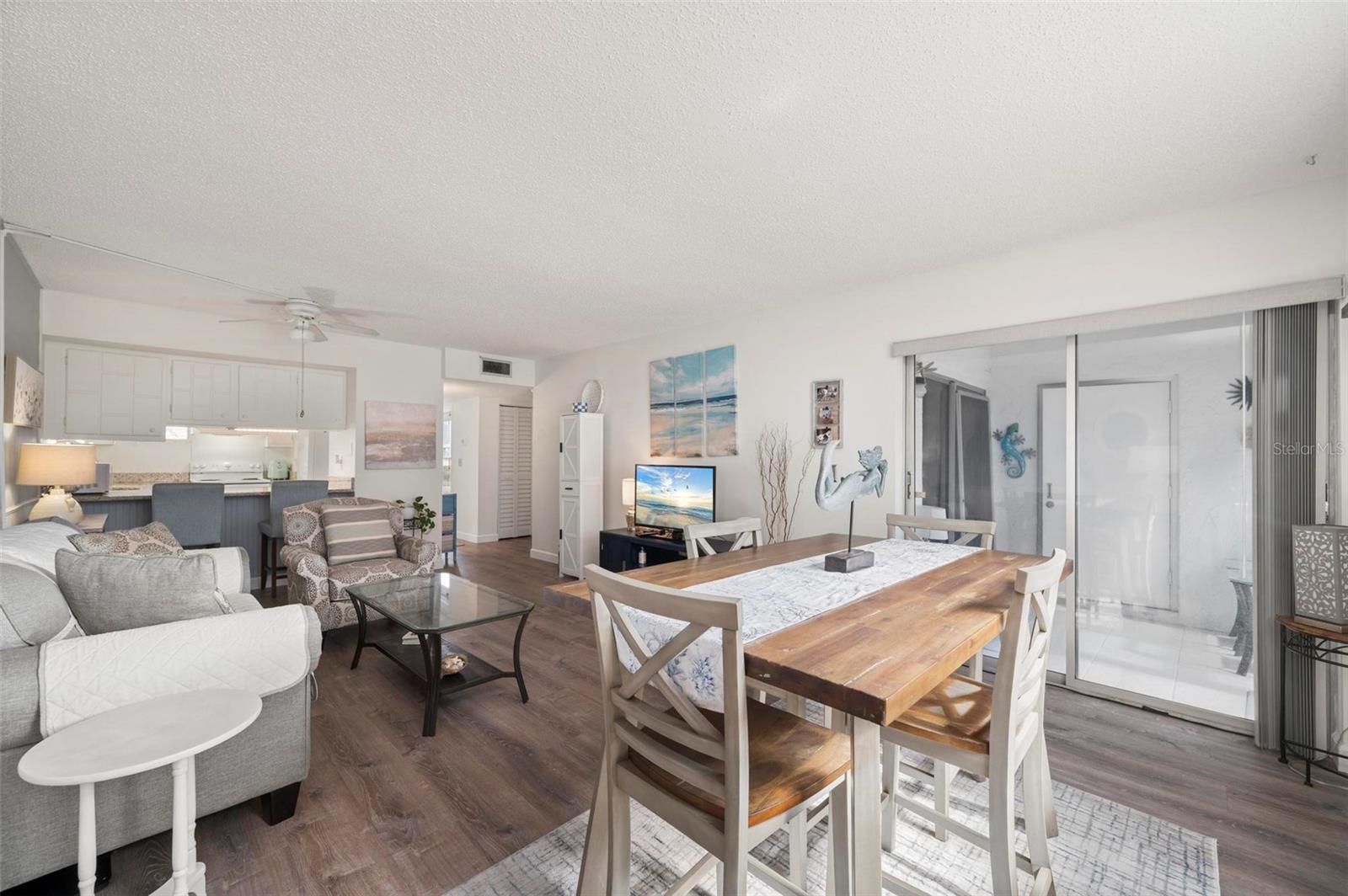 22375 EDGEWATER DR #123, PORT CHARLOTTE, FL, 33980